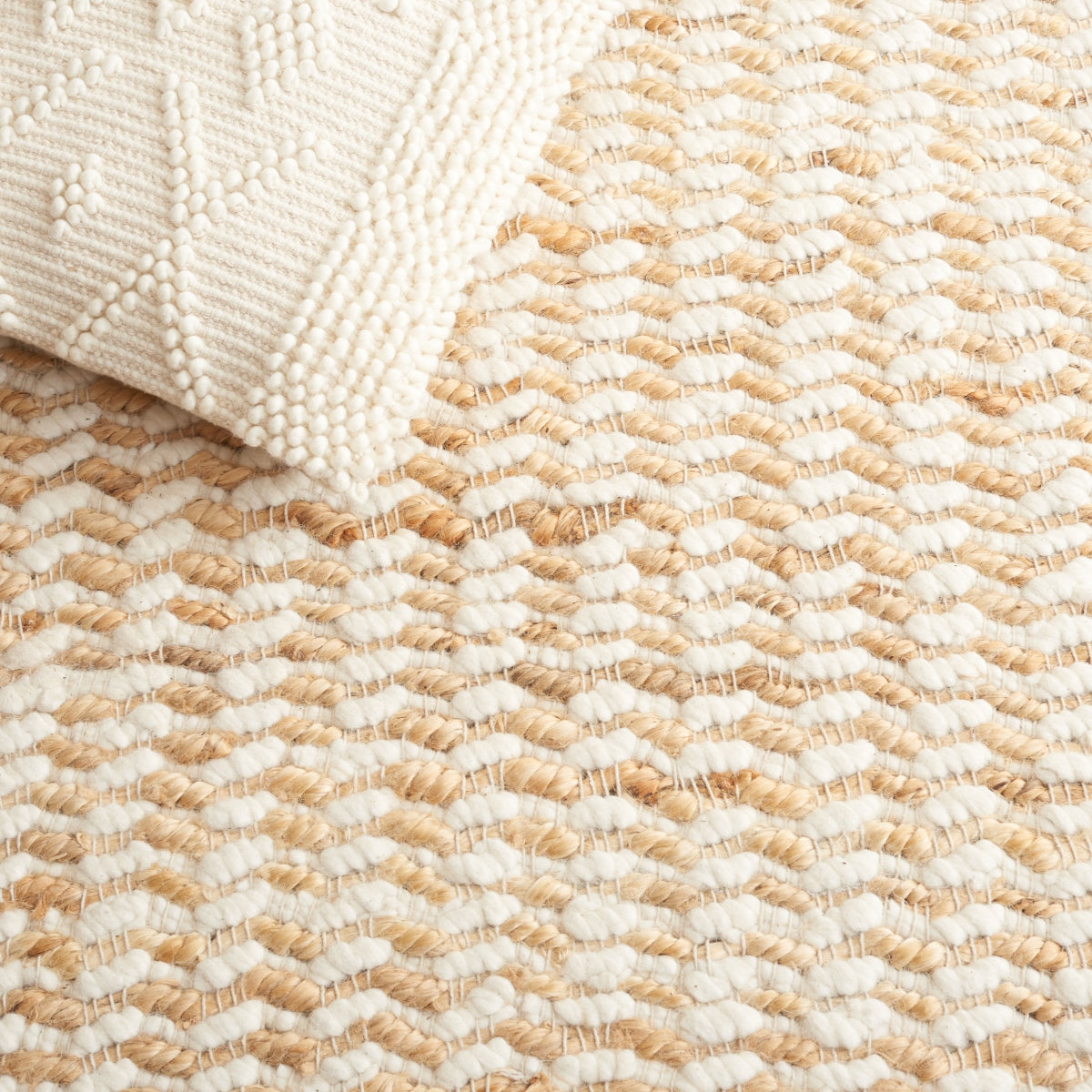 NATURAL / IVORY