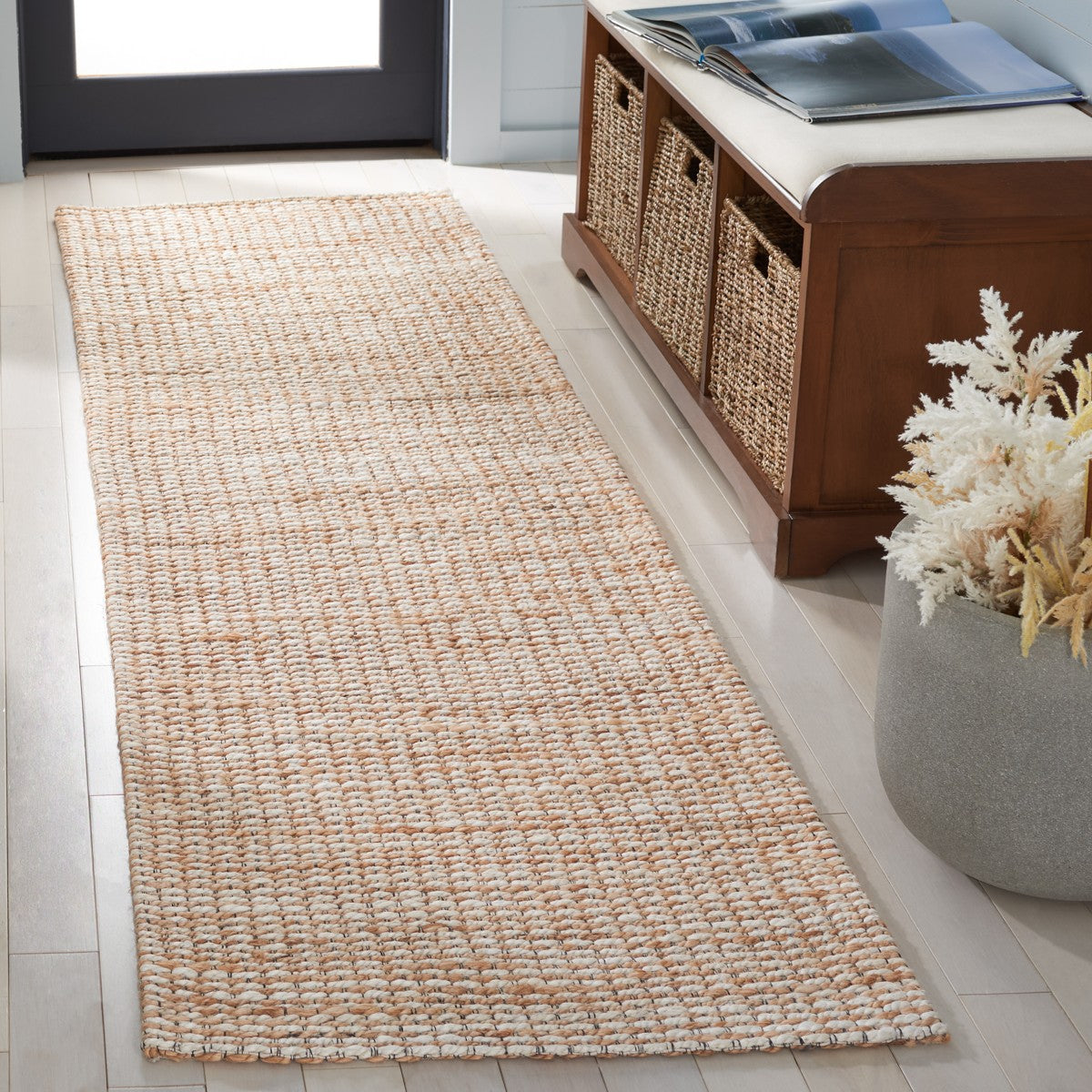 NATURAL / IVORY