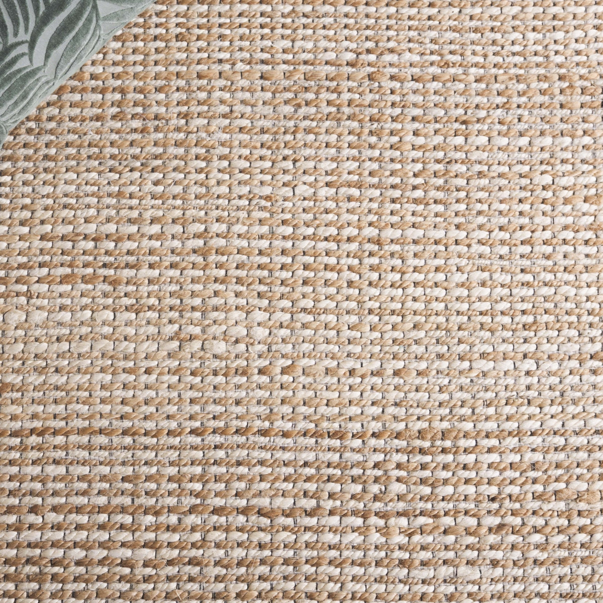 NATURAL / IVORY