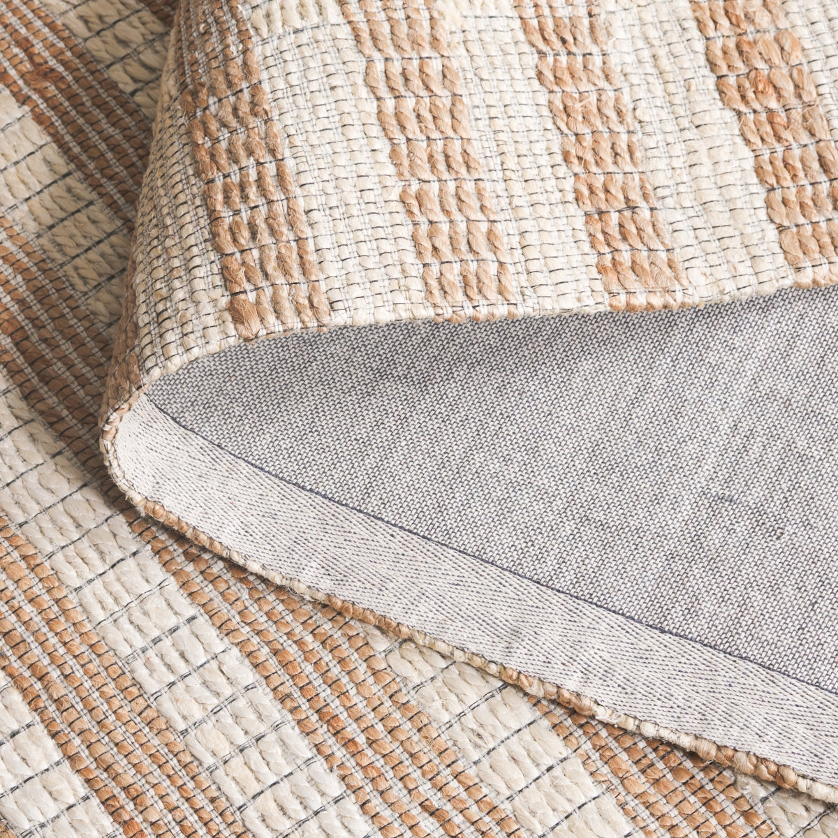 NATURAL / IVORY