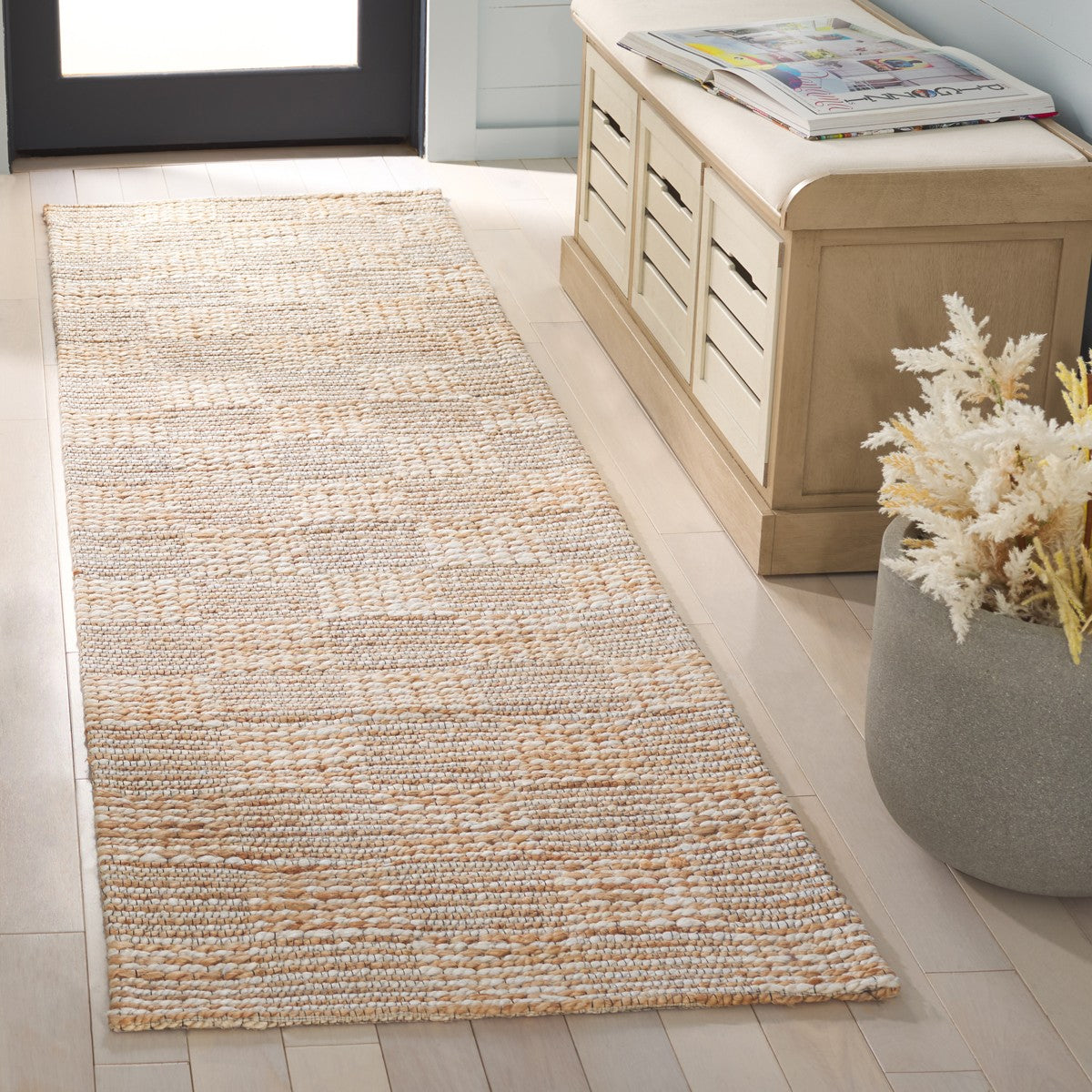 NATURAL / IVORY