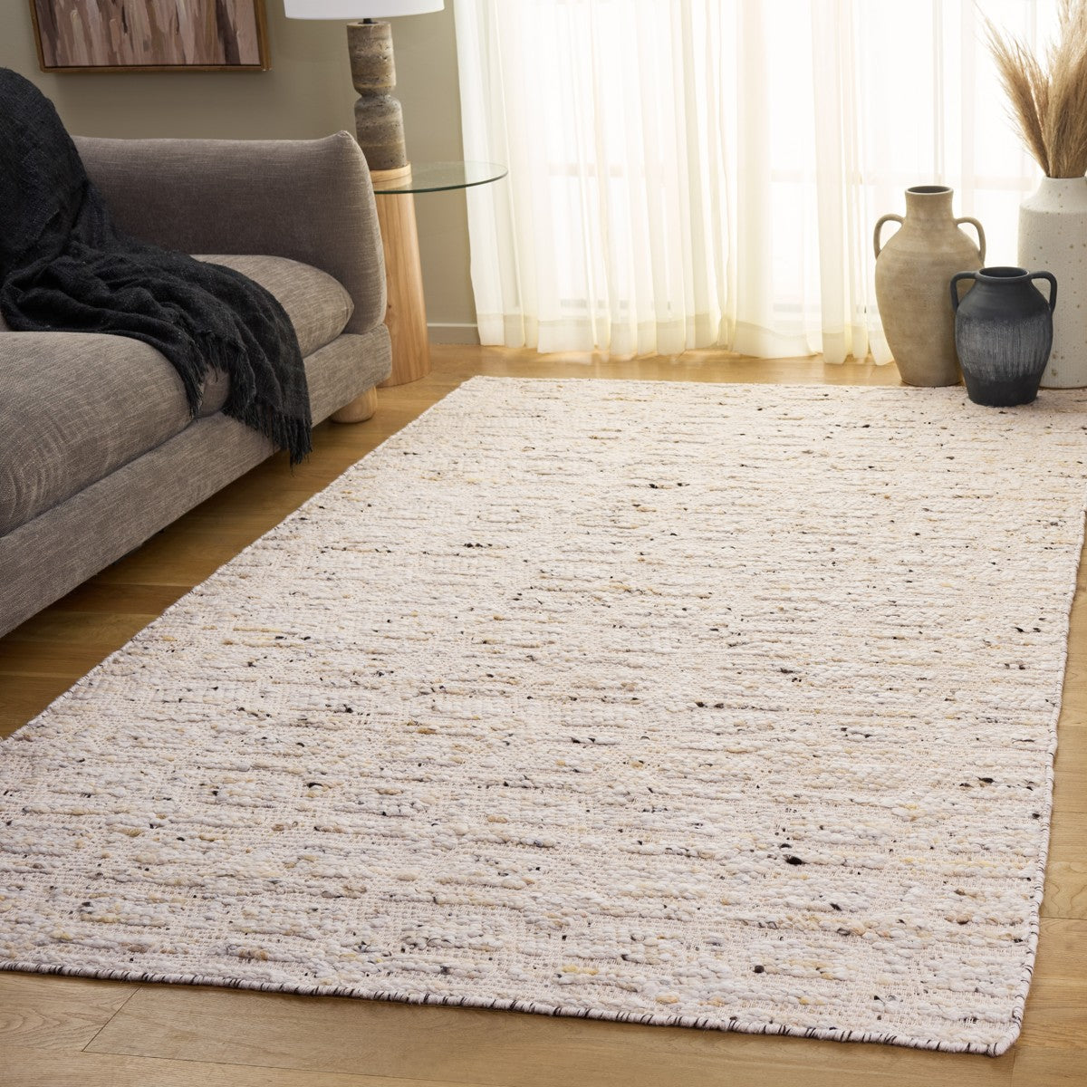 IVORY / BEIGE