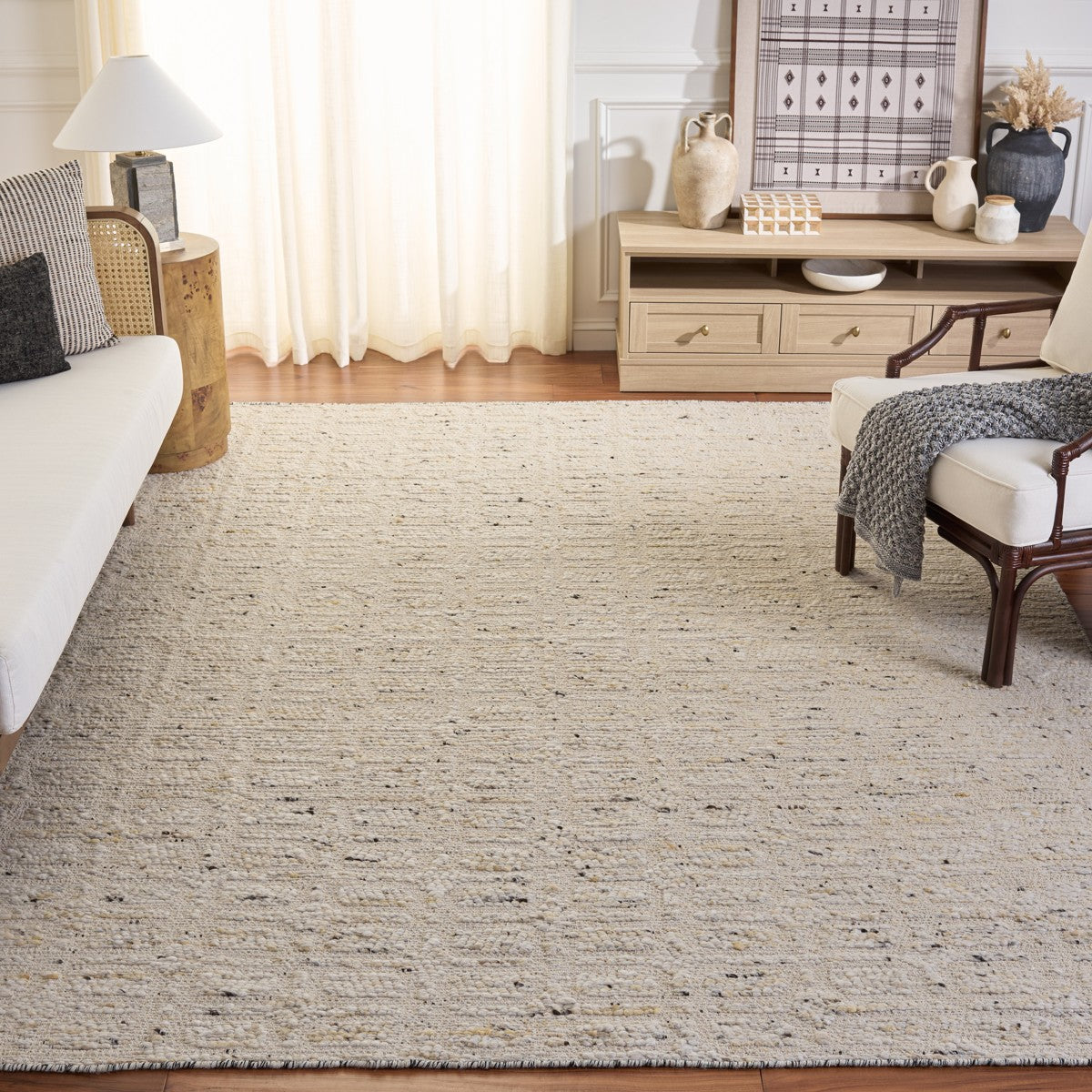 IVORY / BEIGE