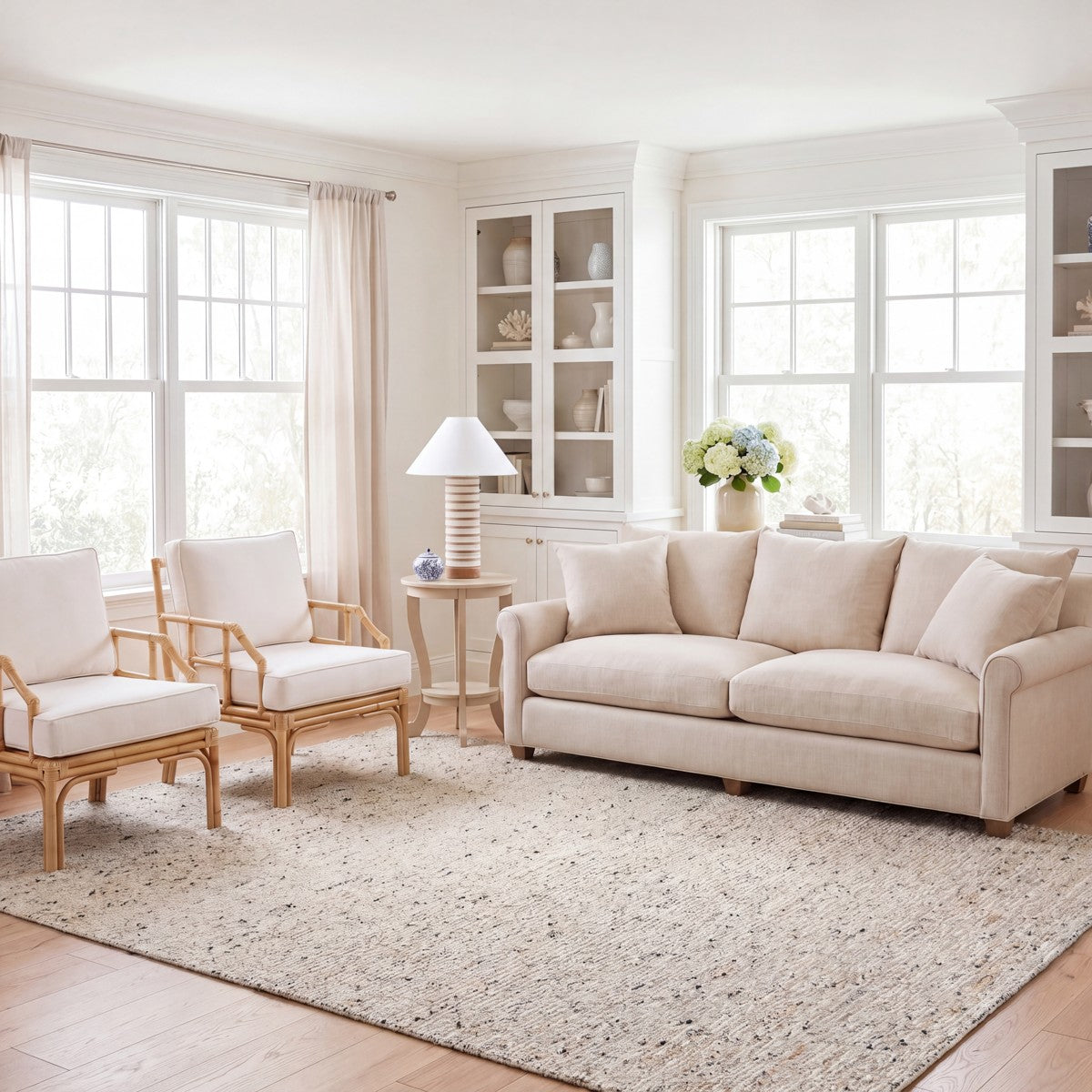 IVORY / BEIGE