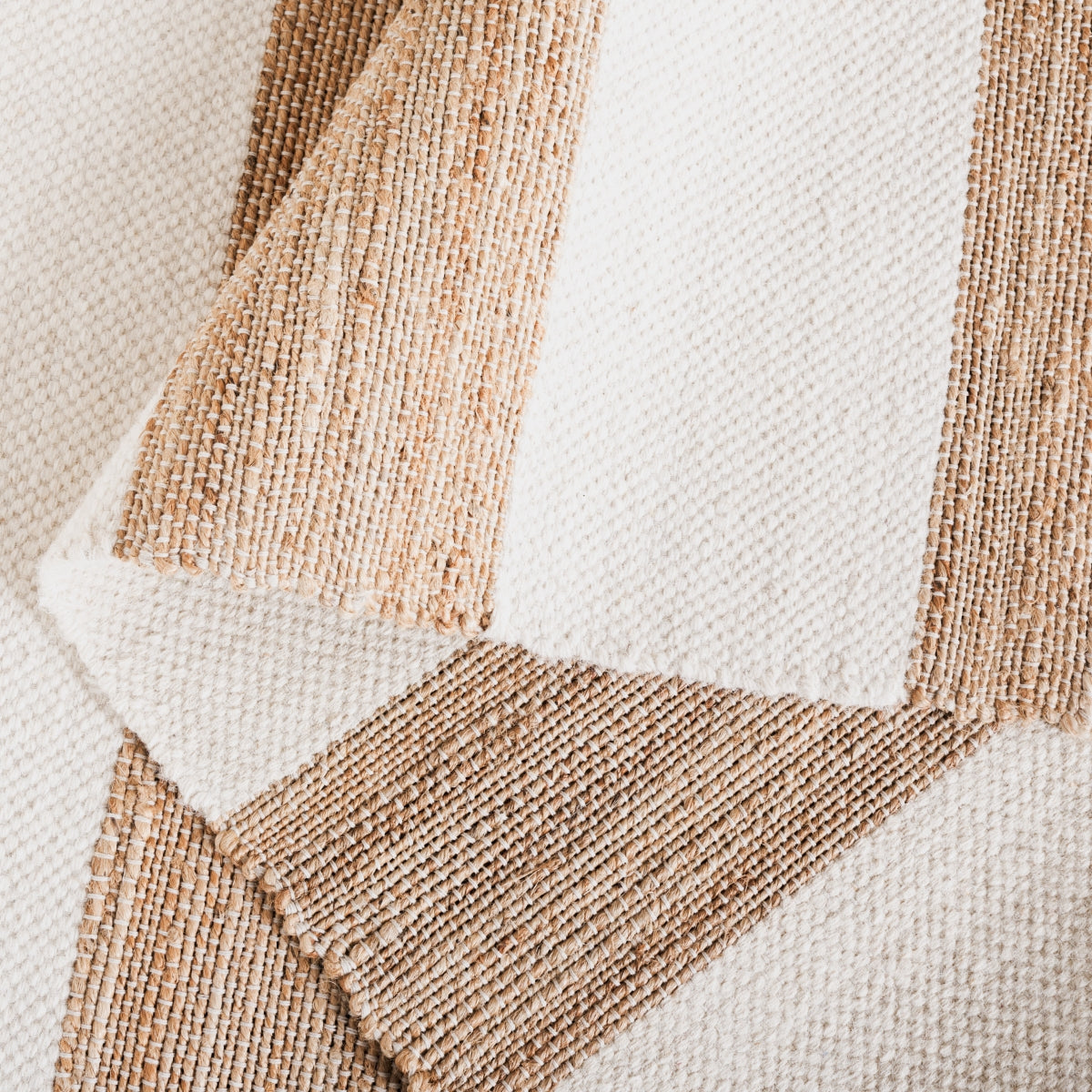 NATURAL / IVORY