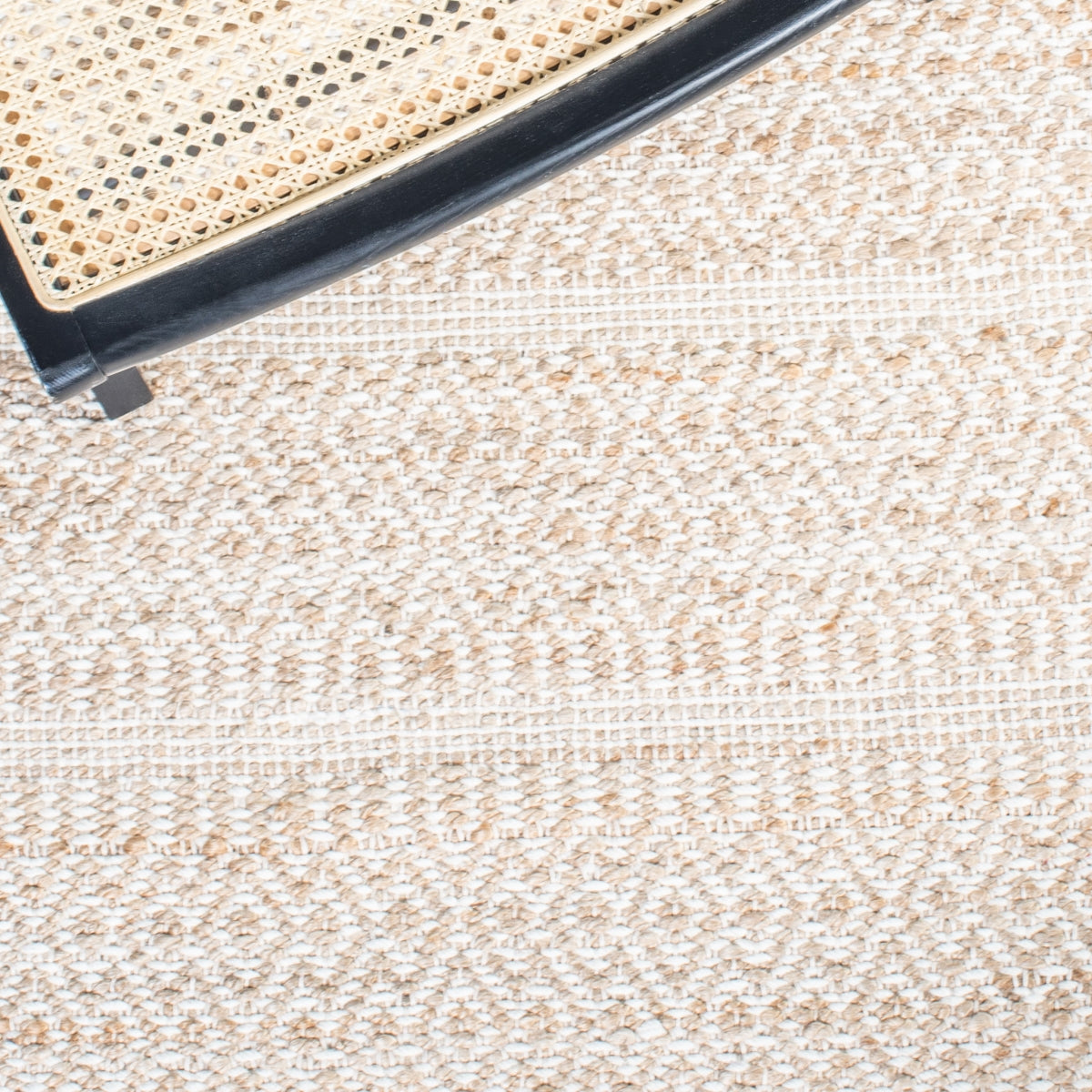 NATURAL / IVORY