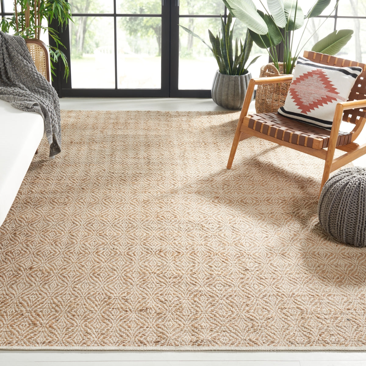 NATURAL / BEIGE