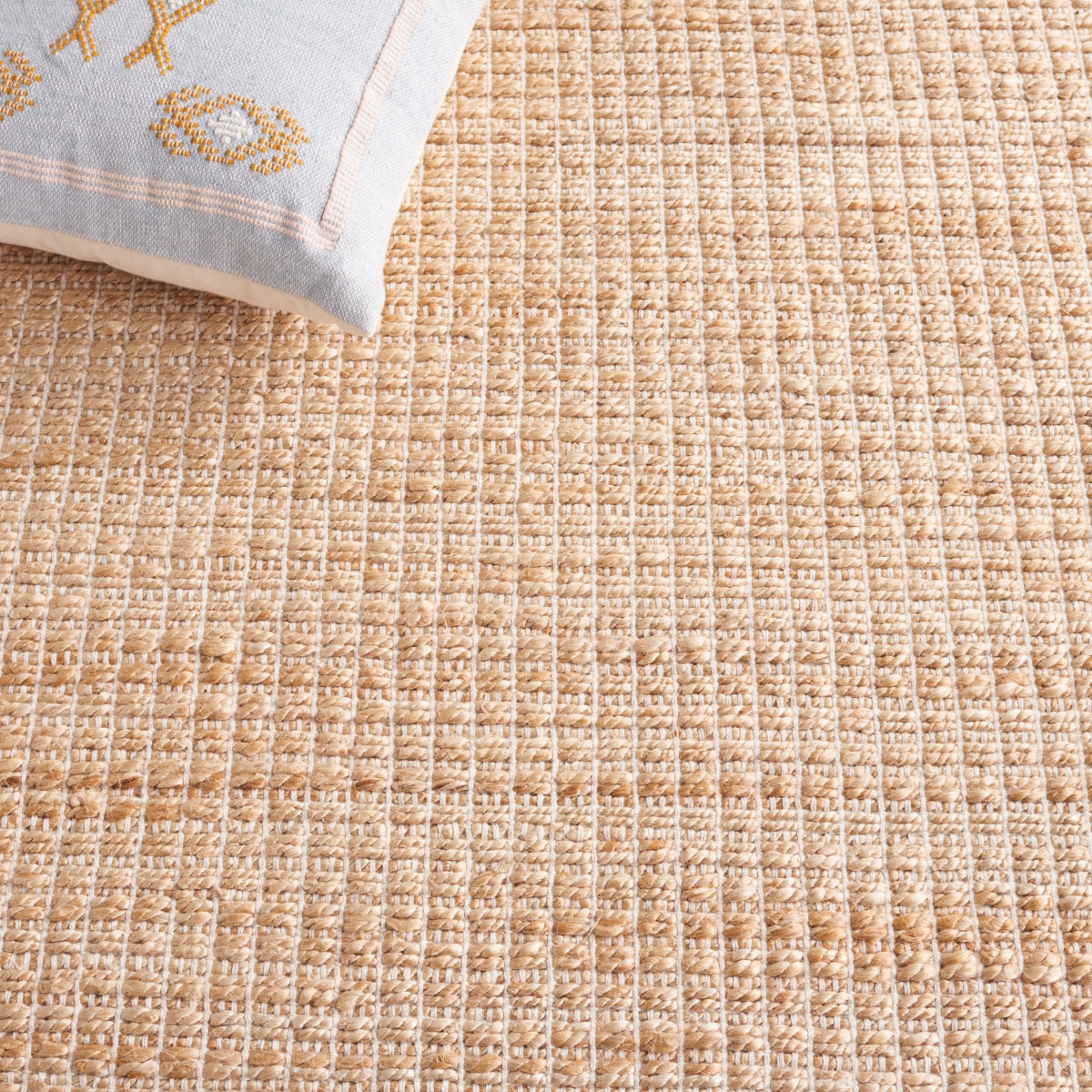 NATURAL / BEIGE