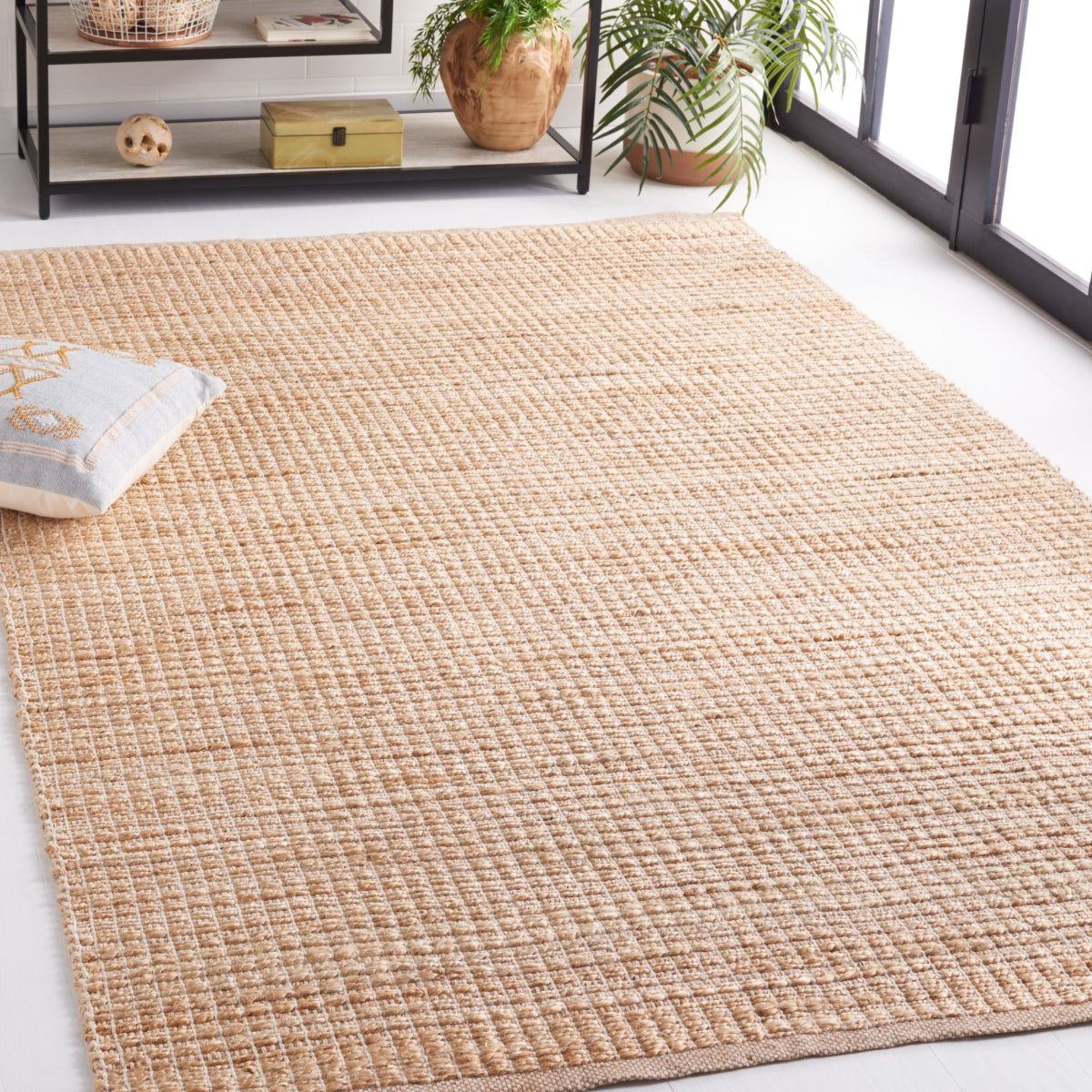 NATURAL / BEIGE
