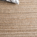 LIGHT BROWN / BEIGE