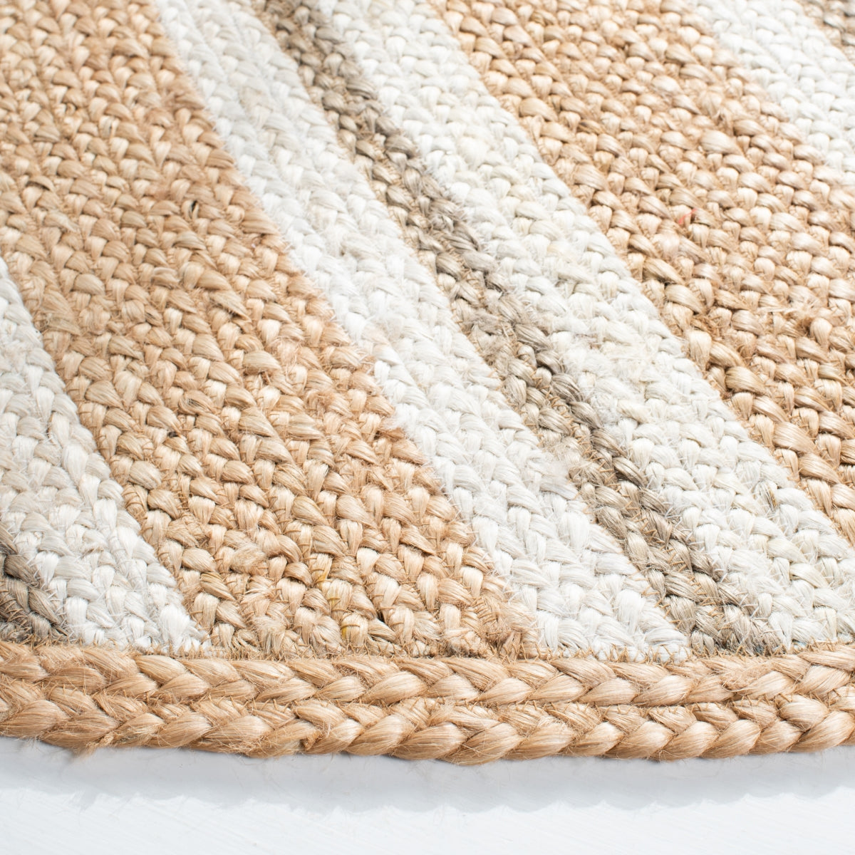 NATURAL / IVORY