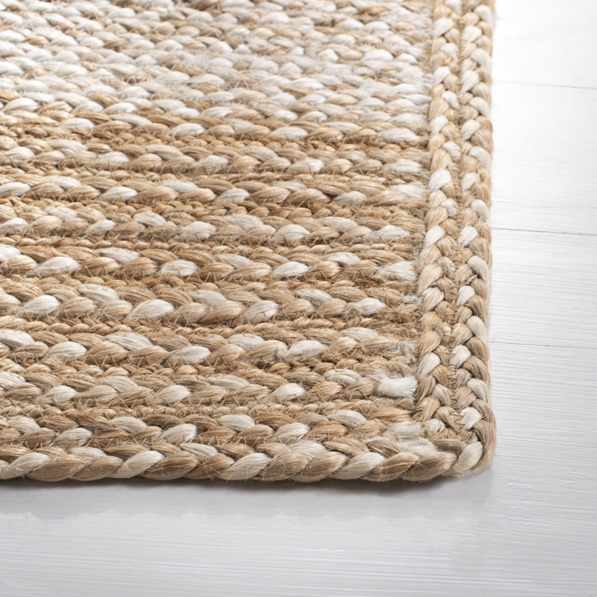 NATURAL / IVORY