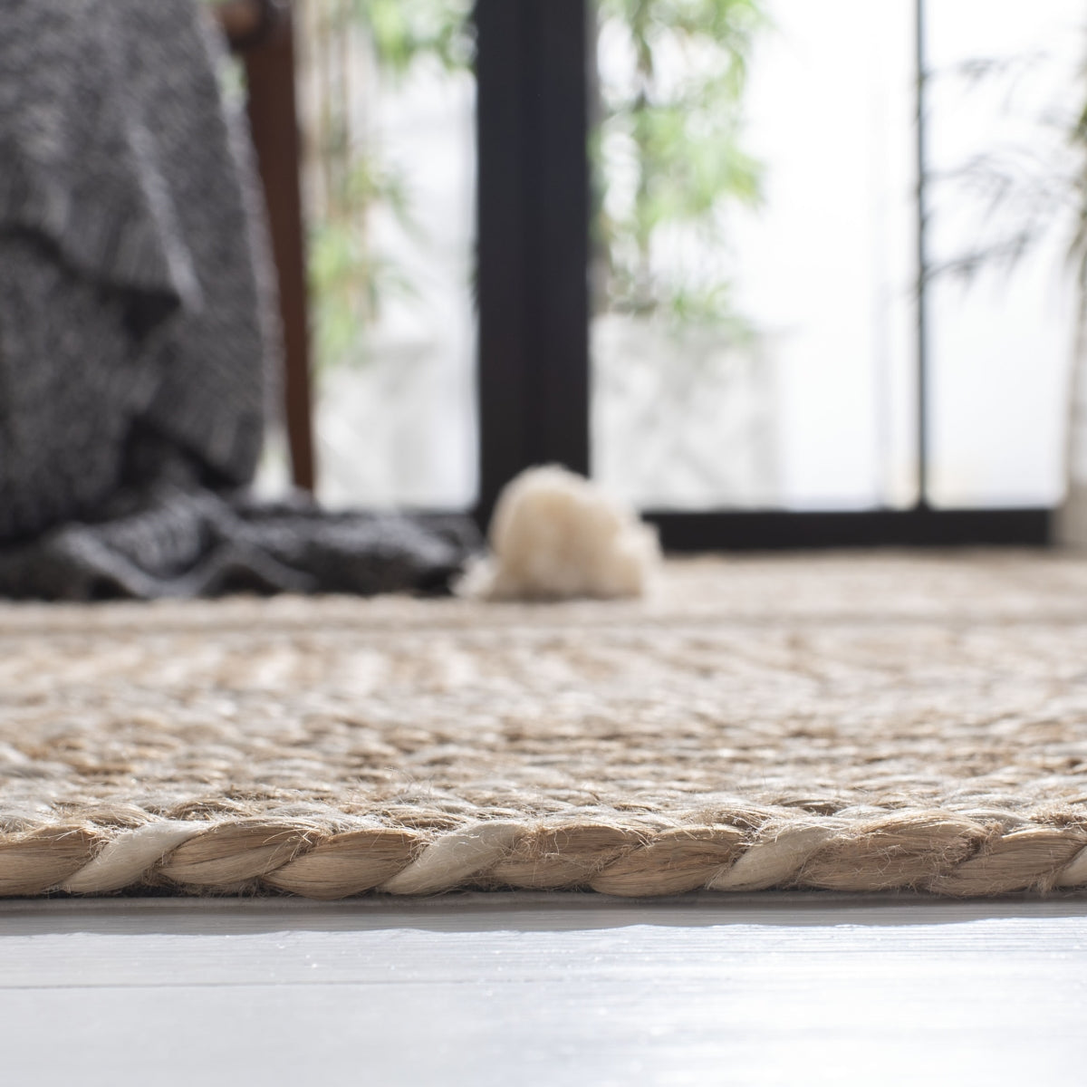 NATURAL / IVORY