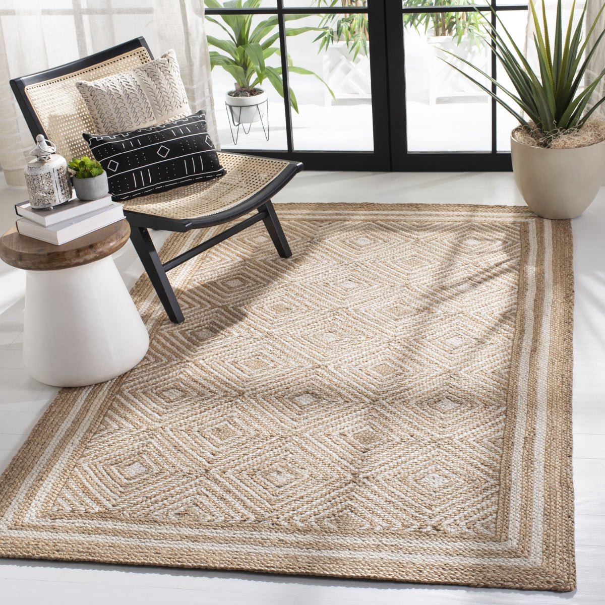 NATURAL / IVORY