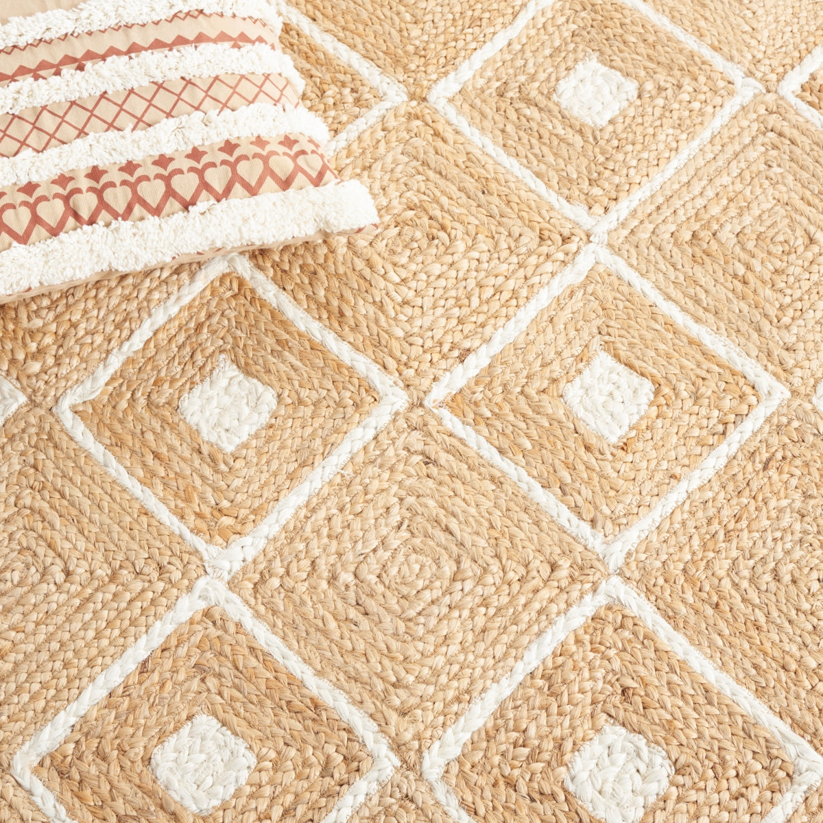 NATURAL / IVORY