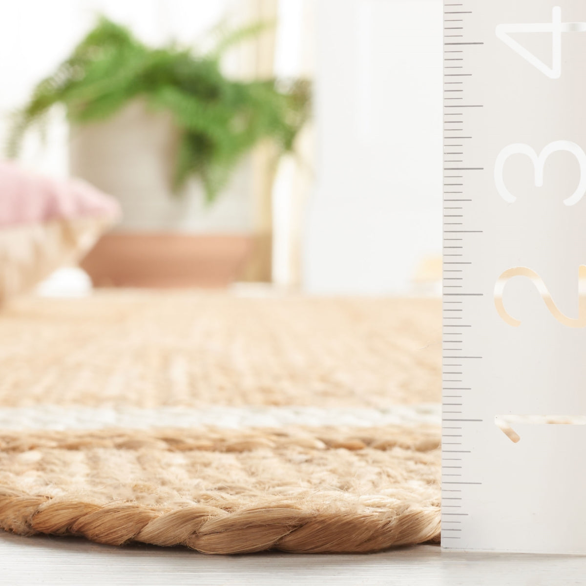 NATURAL / IVORY