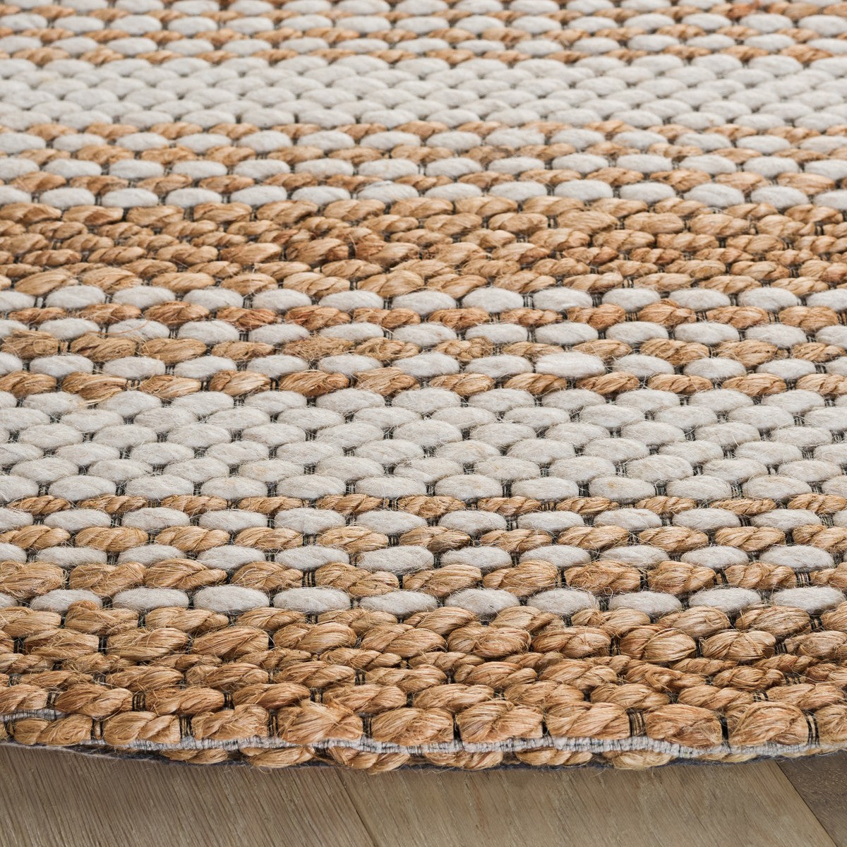 IVORY / BROWN