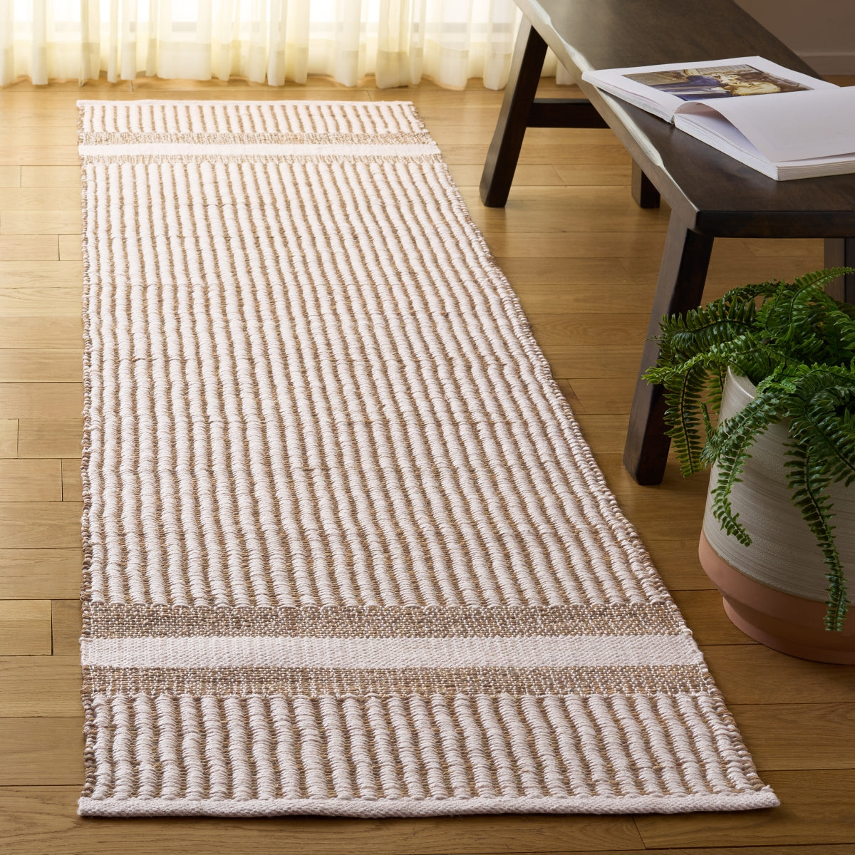 NATURAL / IVORY