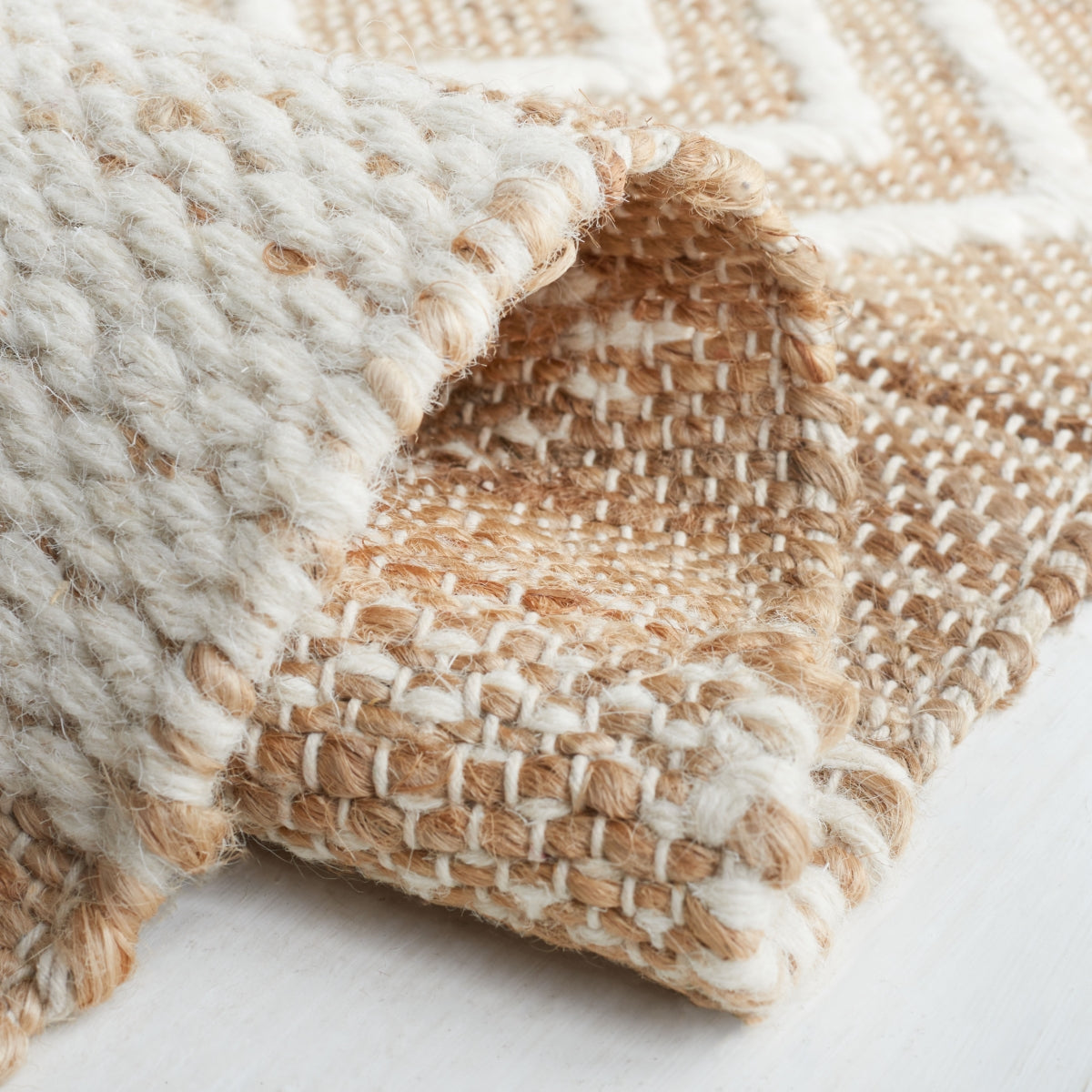 NATURAL / IVORY