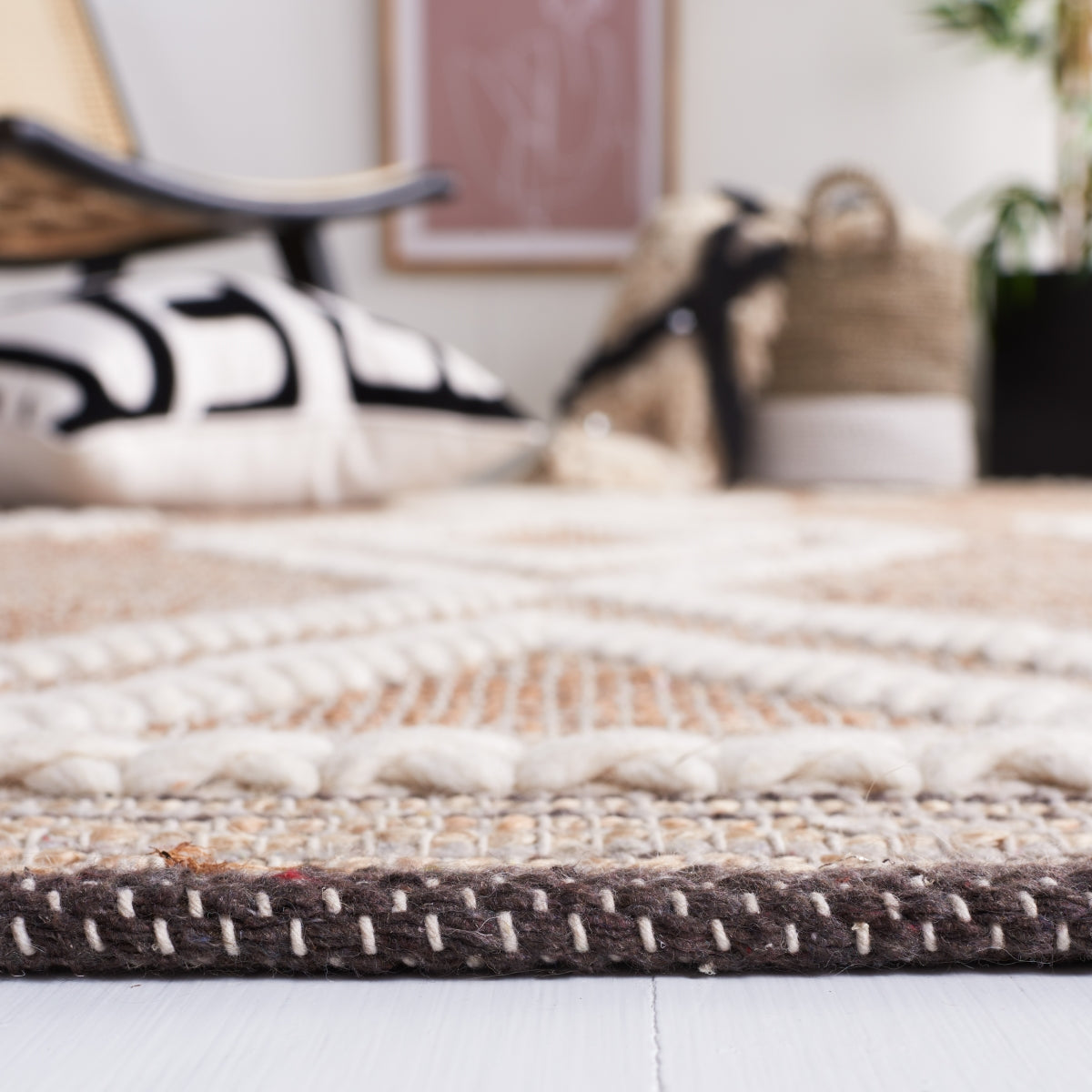 NATURAL / IVORY