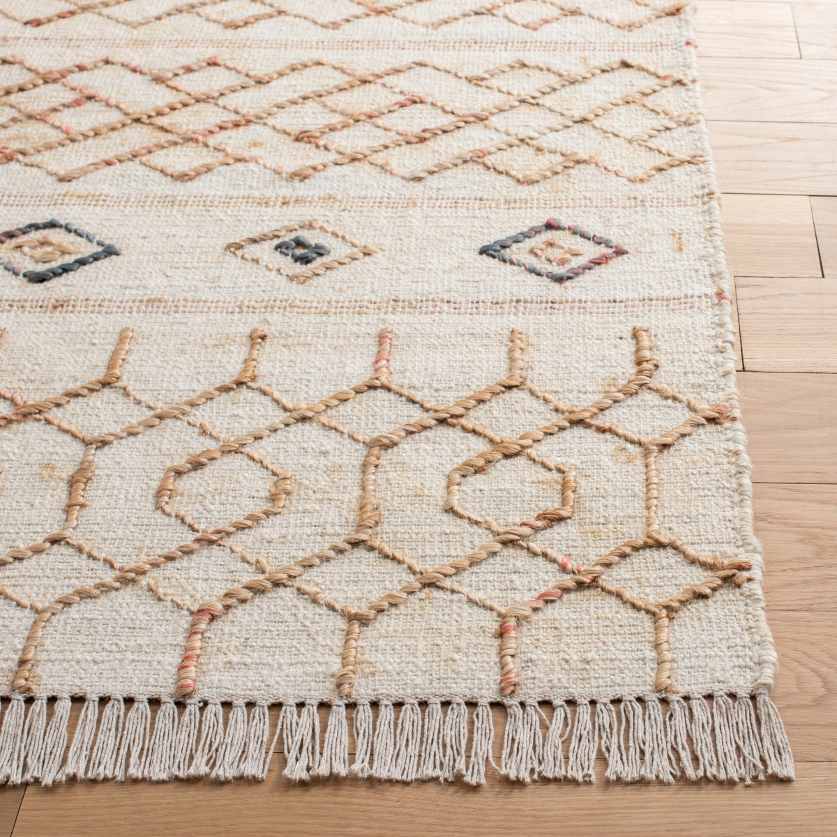NATURAL / IVORY