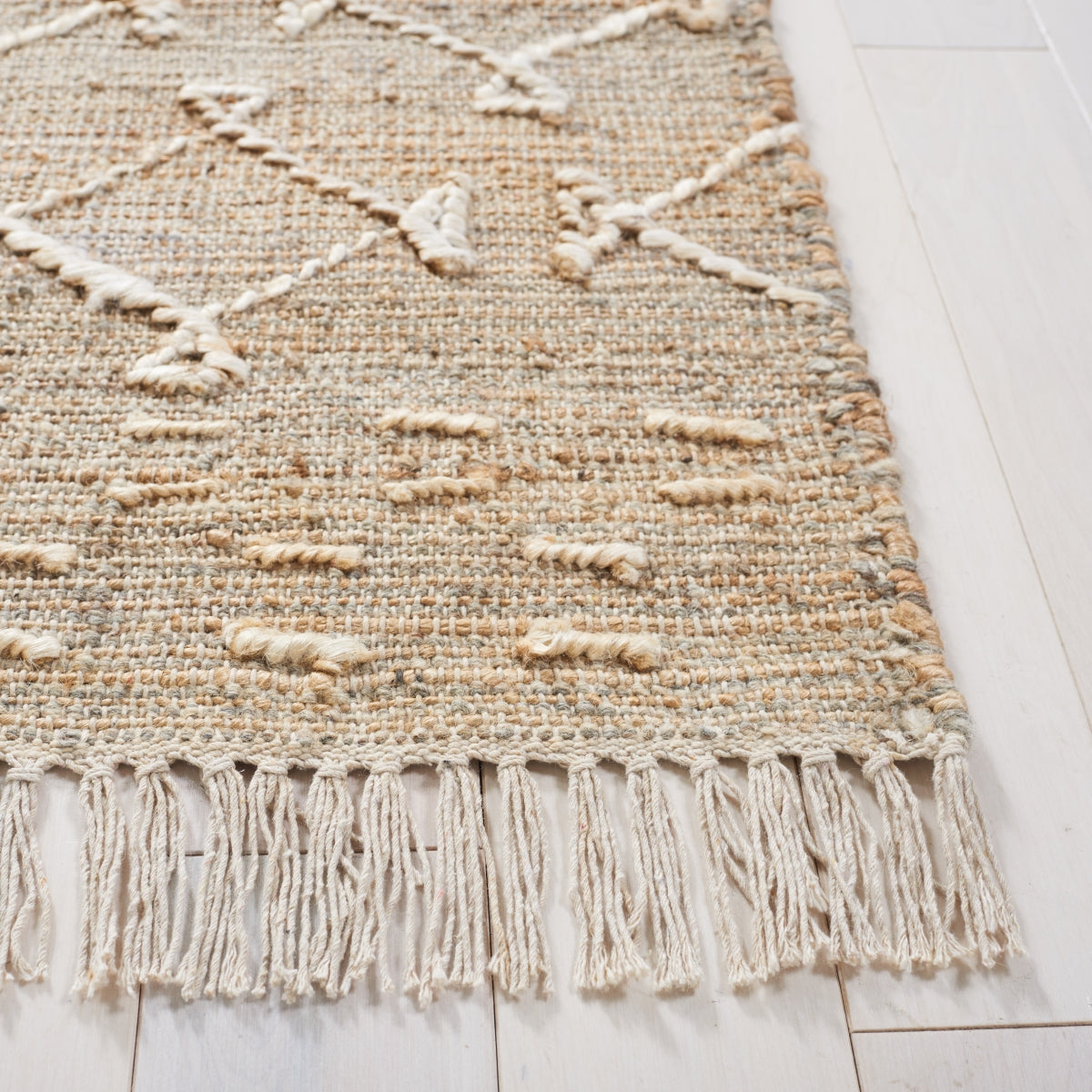 NATURAL / IVORY