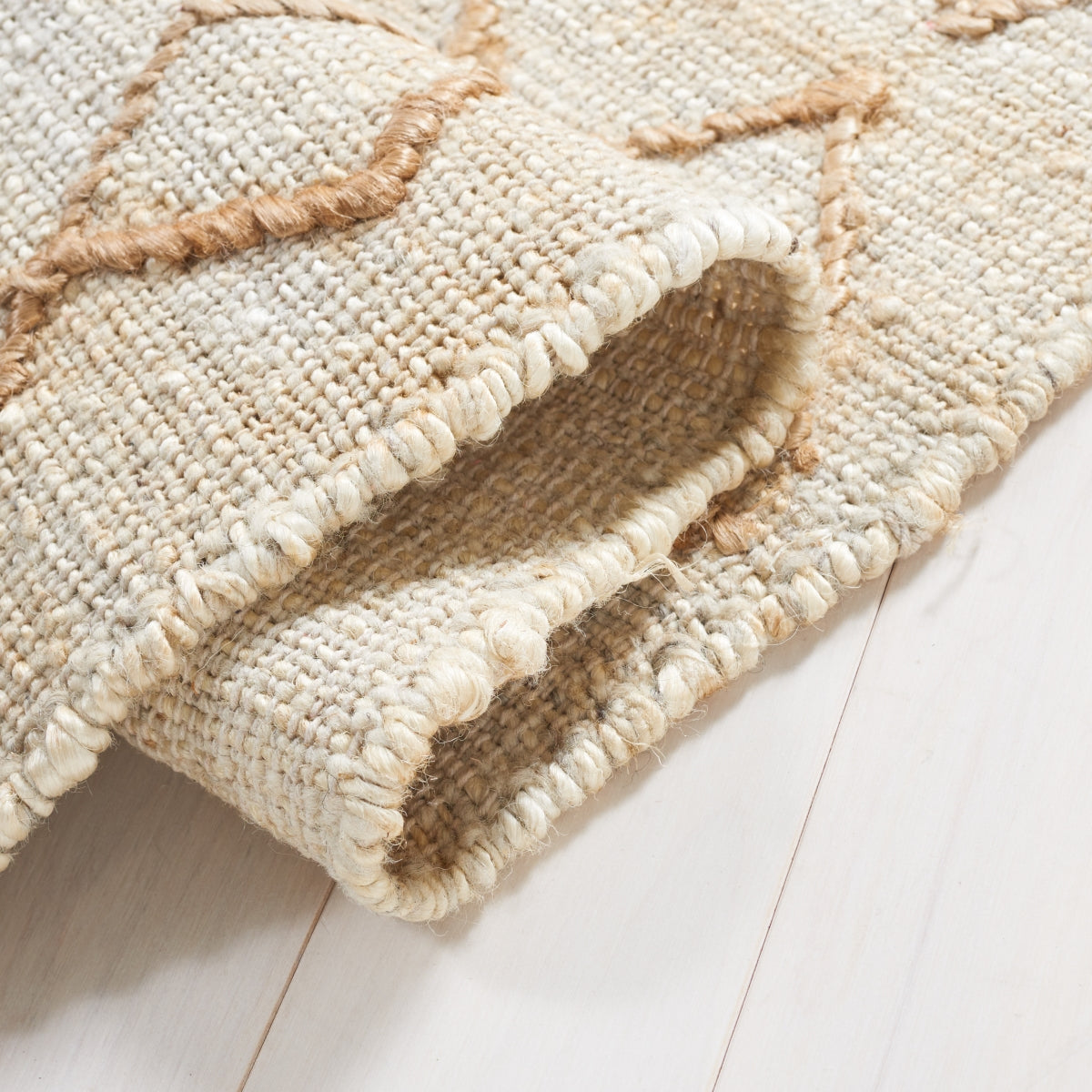 NATURAL / BEIGE
