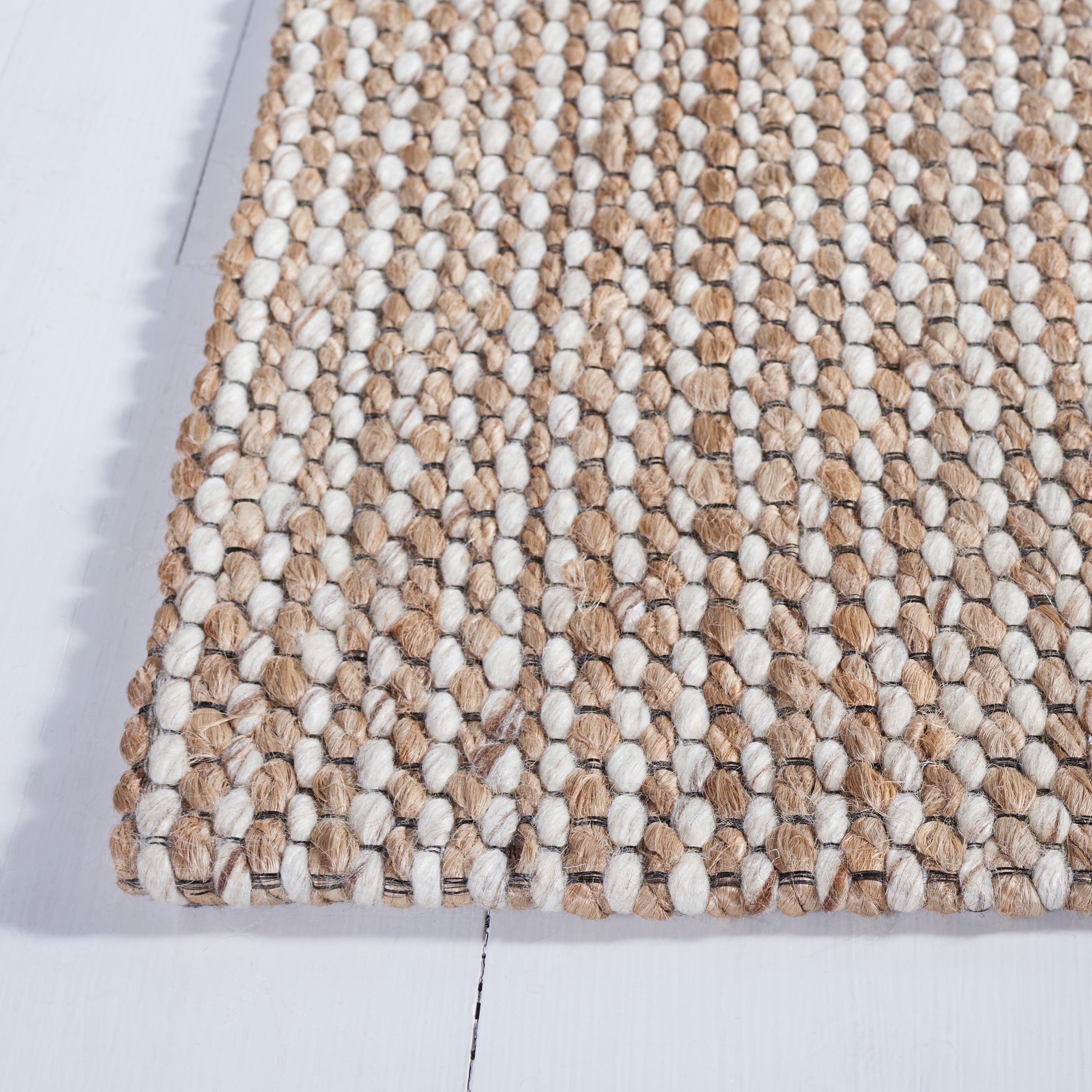NATURAL / BEIGE