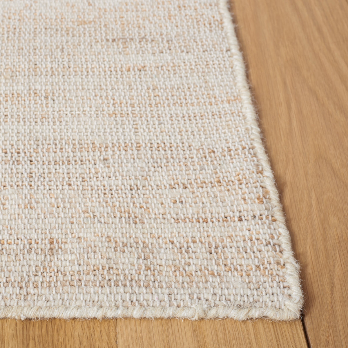 NATURAL / BEIGE
