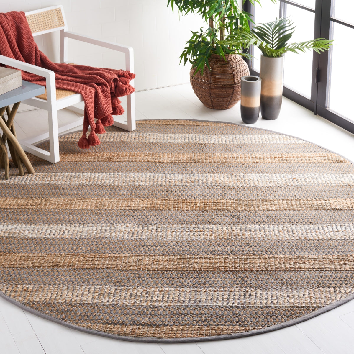 GREY / NATURAL