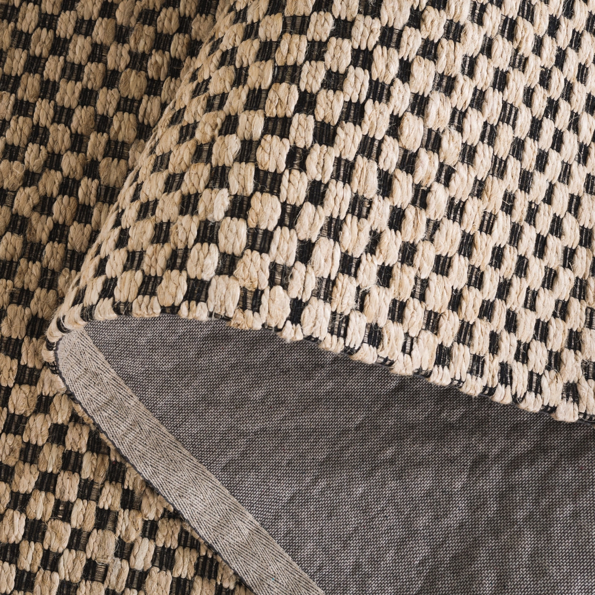 BEIGE / BLACK