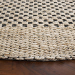 BEIGE / BLACK