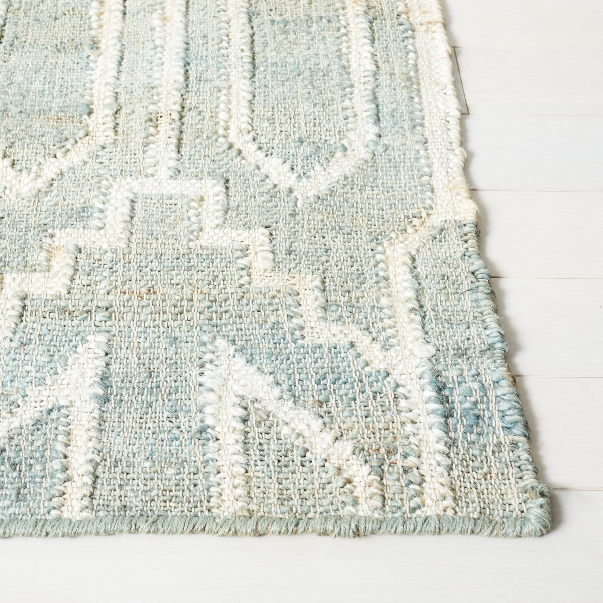 LIGHT BLUE / IVORY