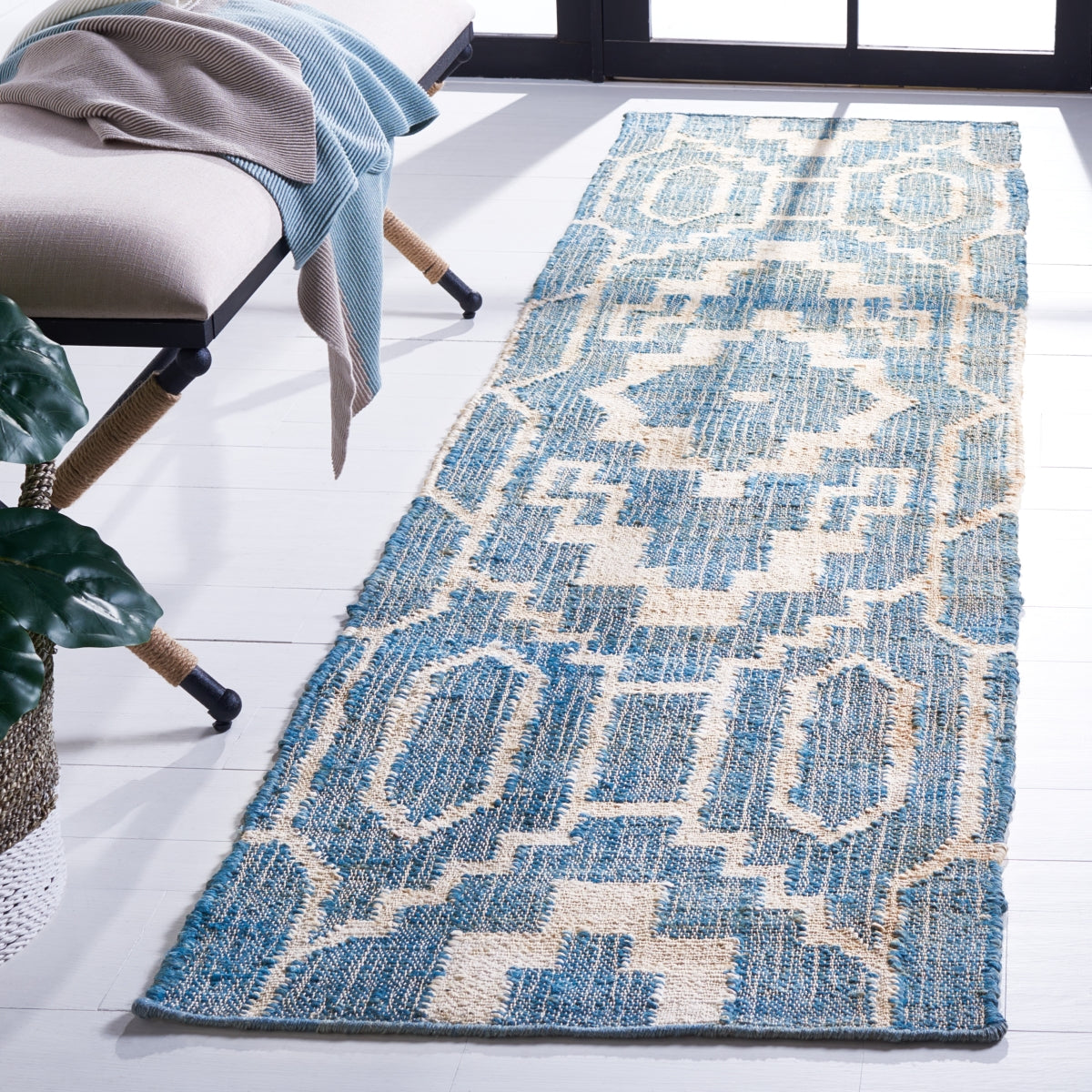 BLUE / IVORY