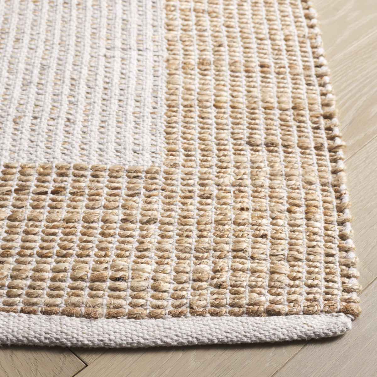 NATURAL / IVORY
