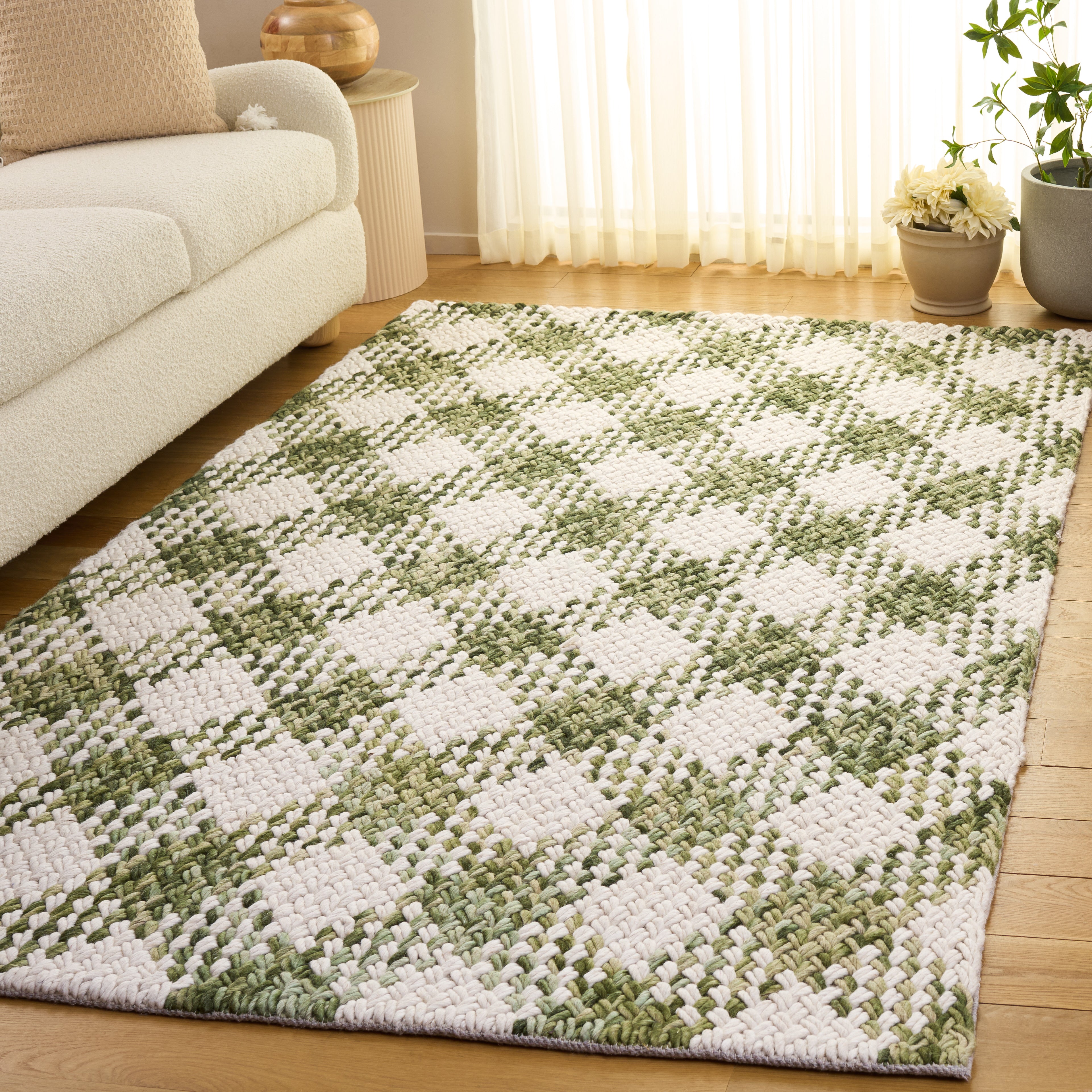 GREEN / IVORY