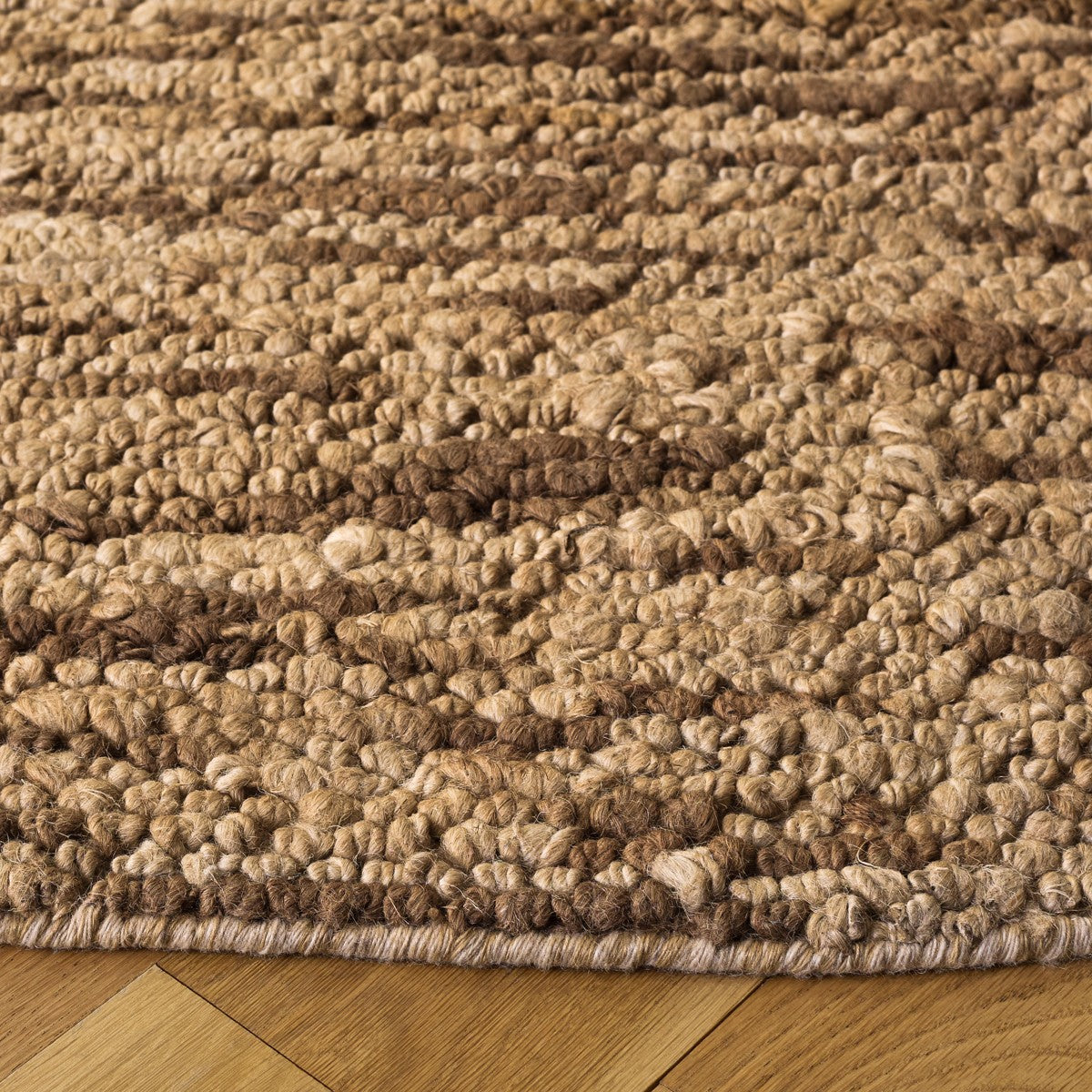 BEIGE / BROWN