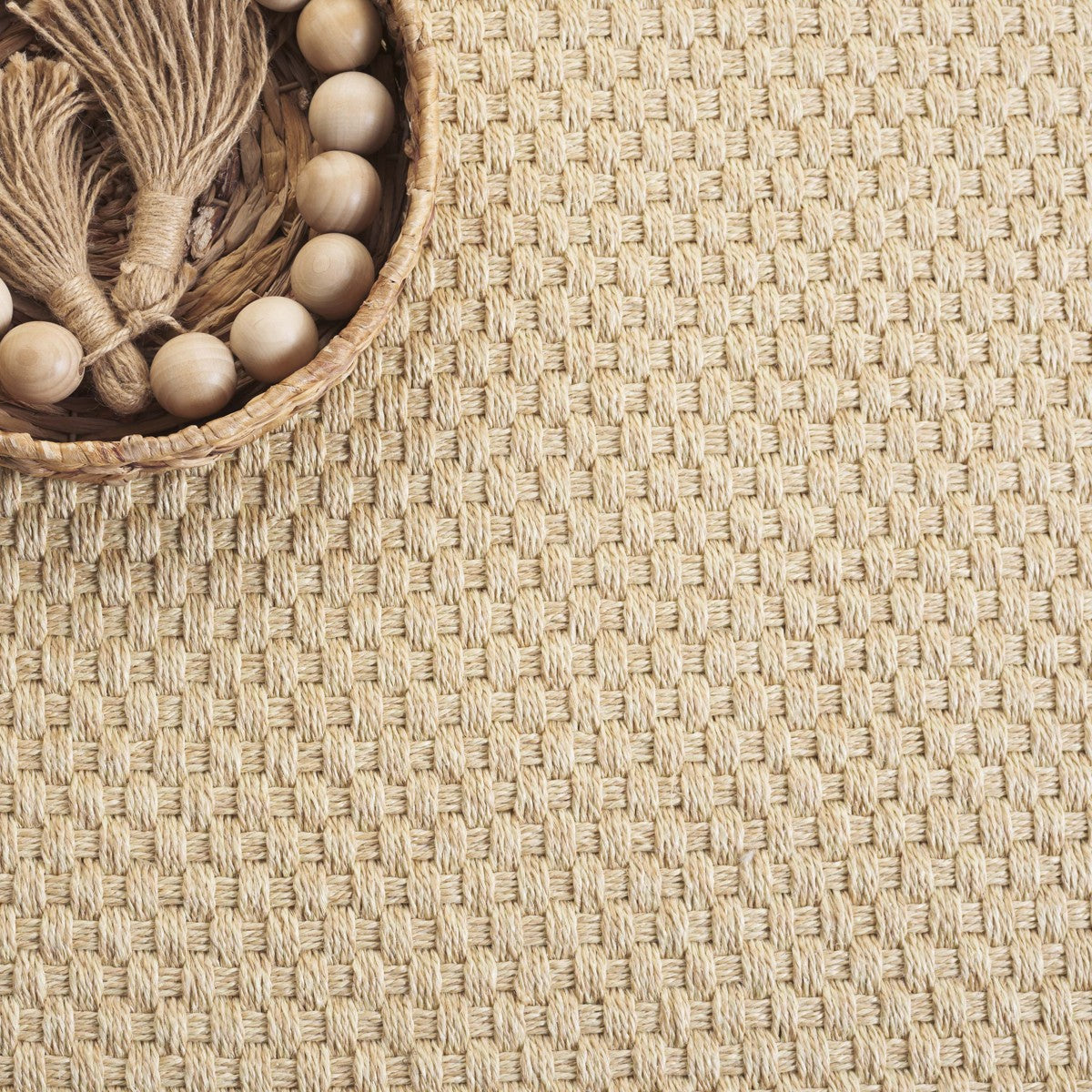 NATURAL / BEIGE