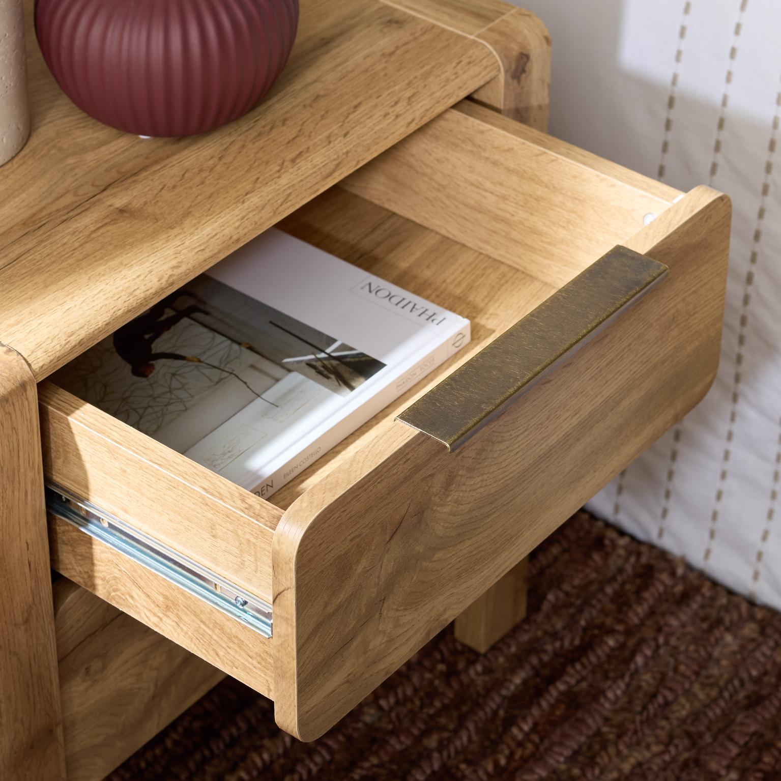 OAK / BRASS