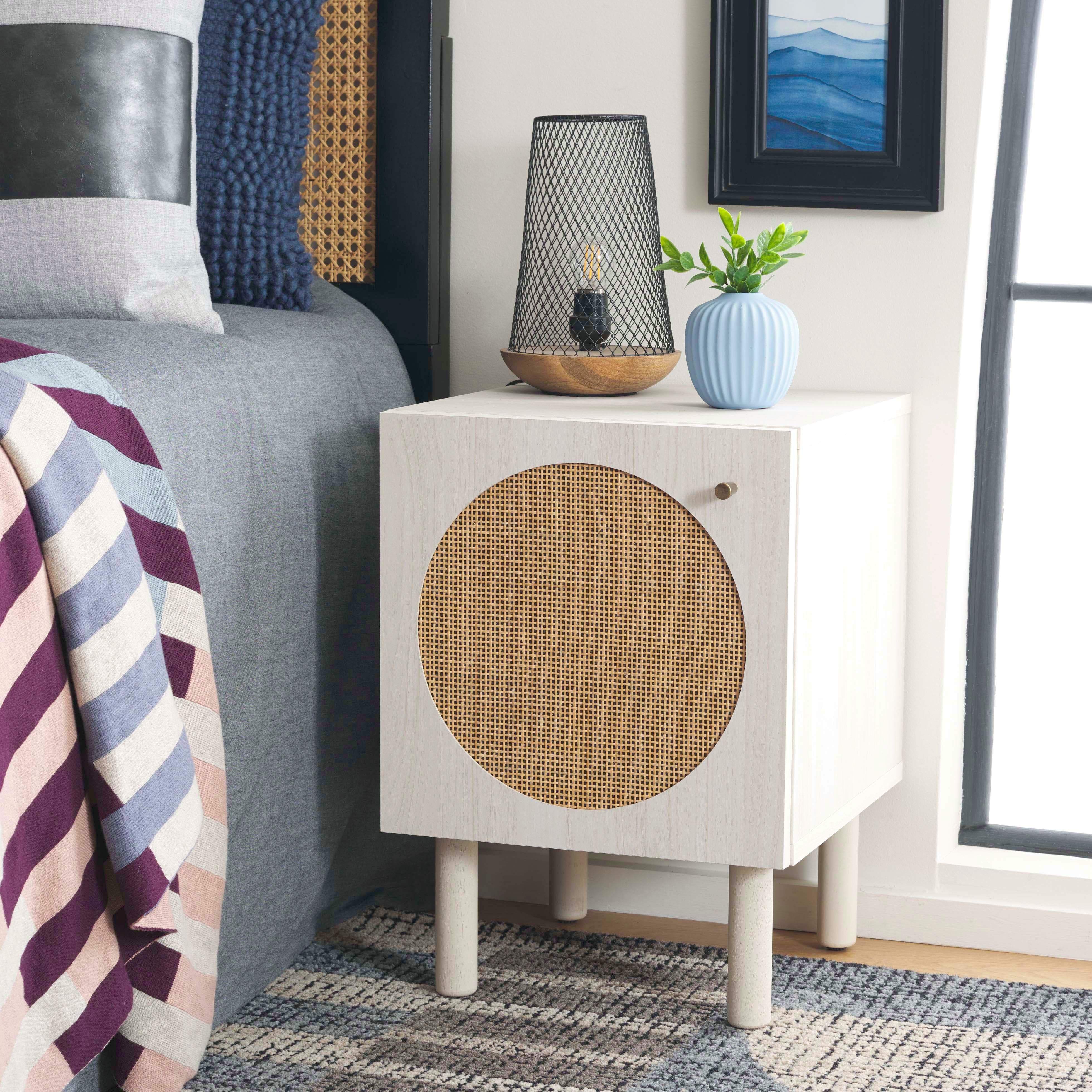 Safavieh Ophelia 1 Door Nightstand - NST9603 - White / Natural