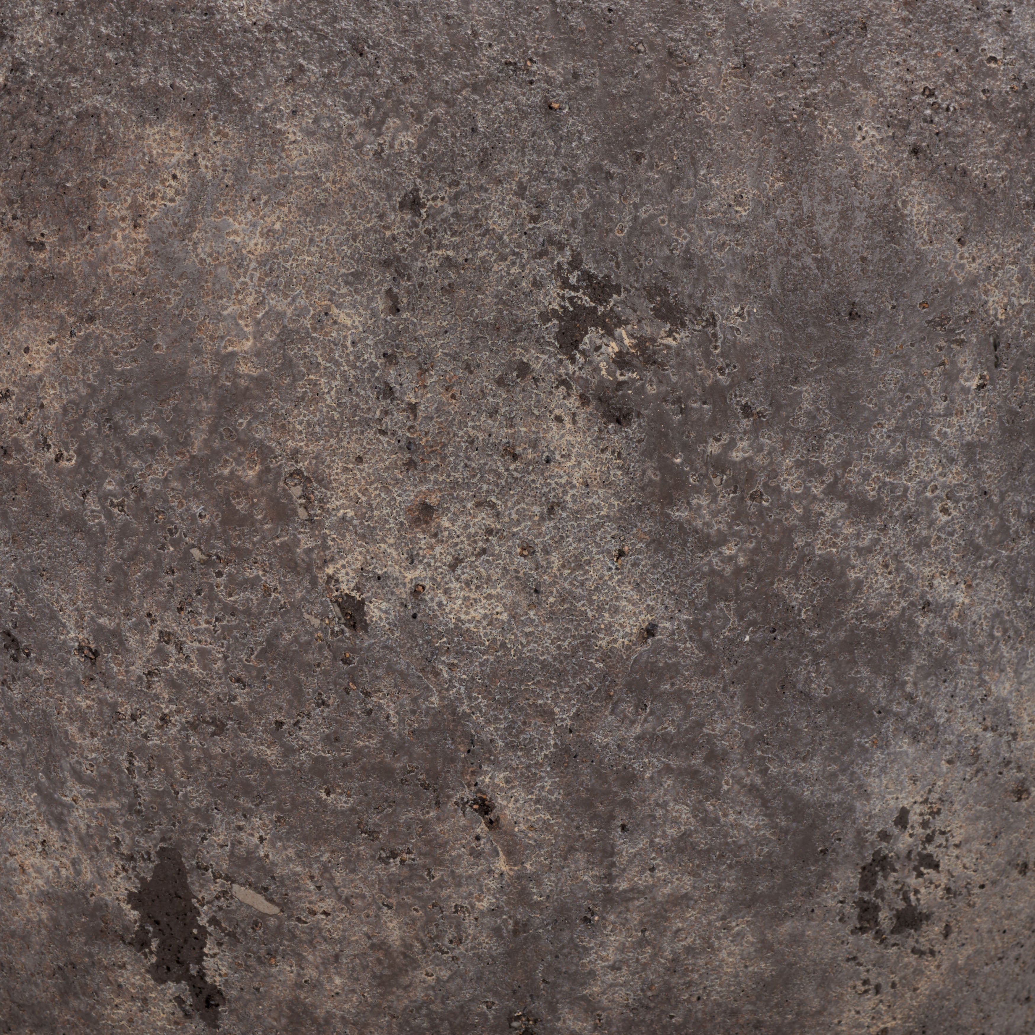 ANTIQUE BROWN