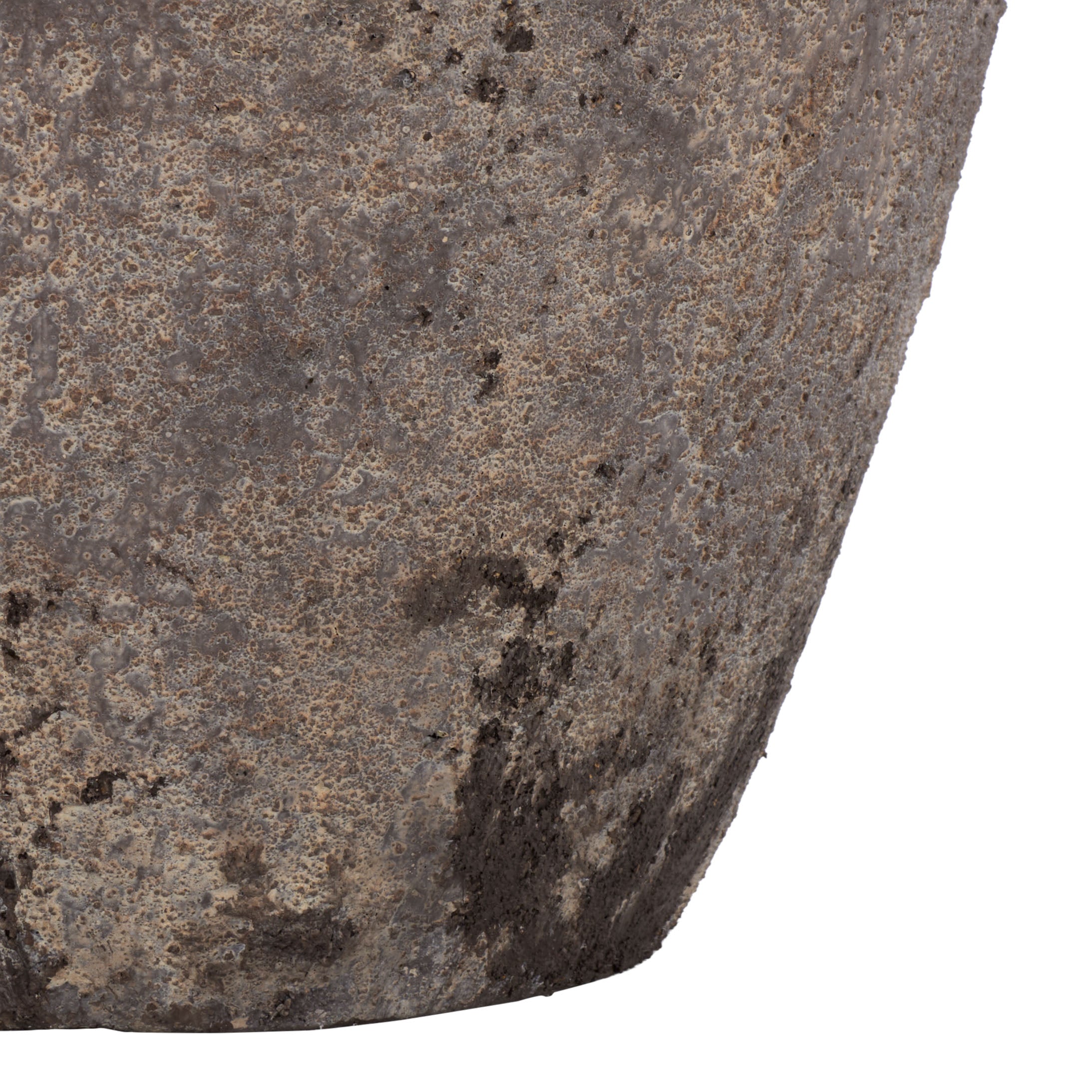 ANTIQUE BROWN