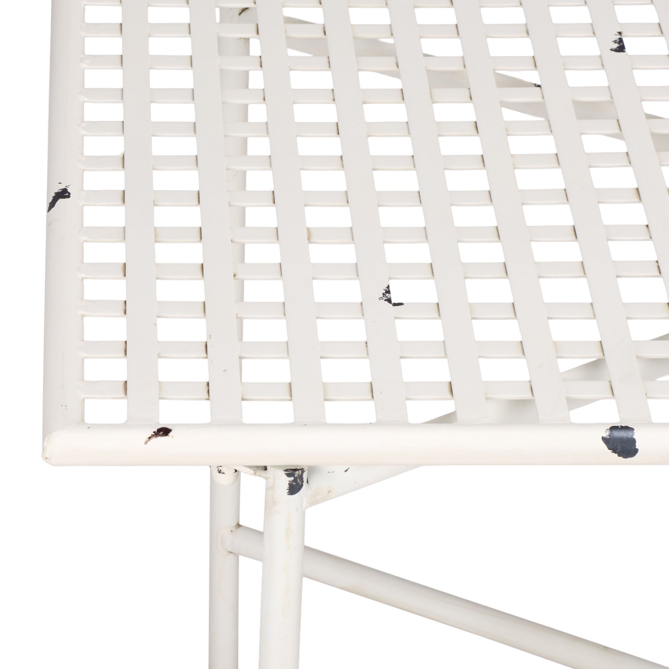 ANTIQUE WHITE