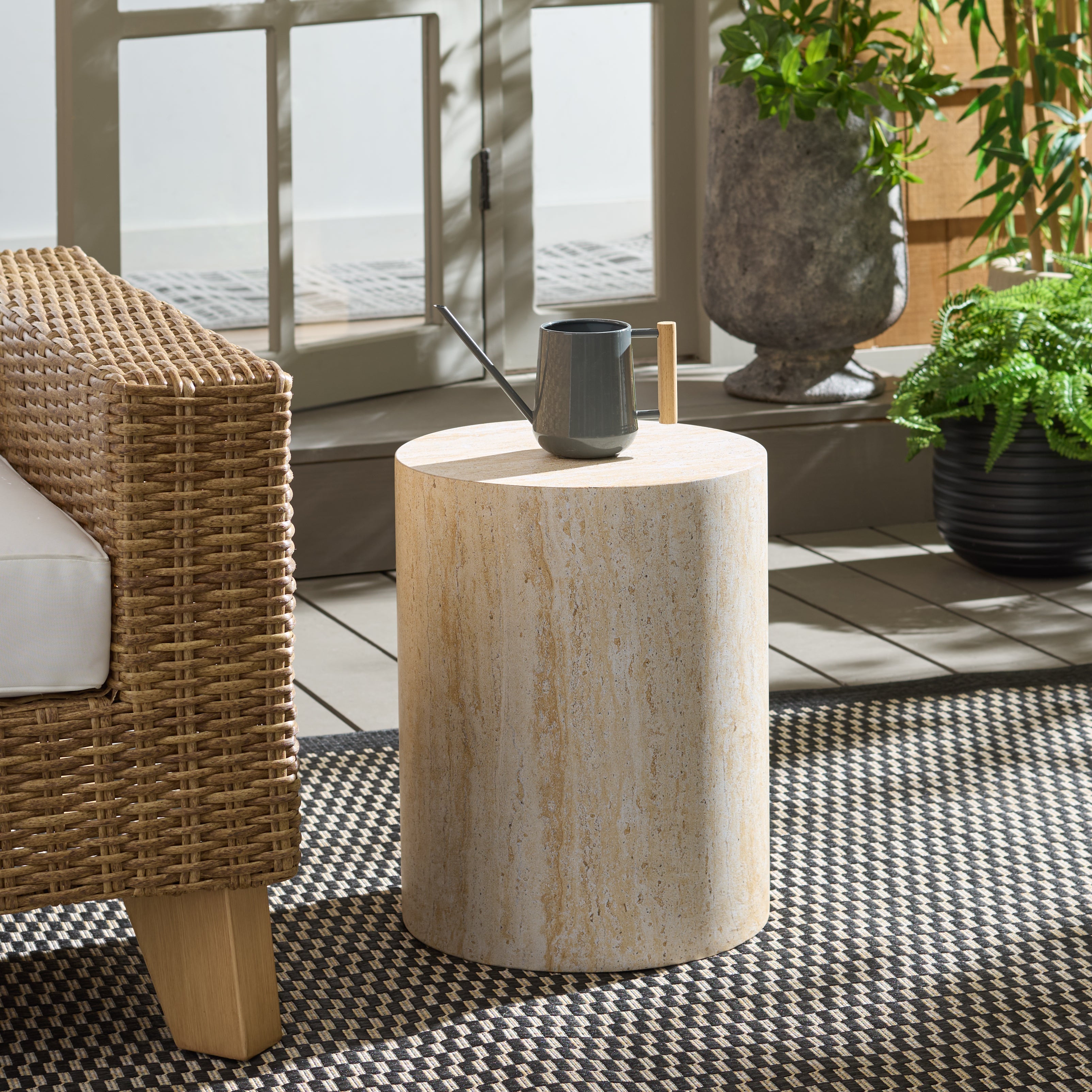 TRAVERTINE