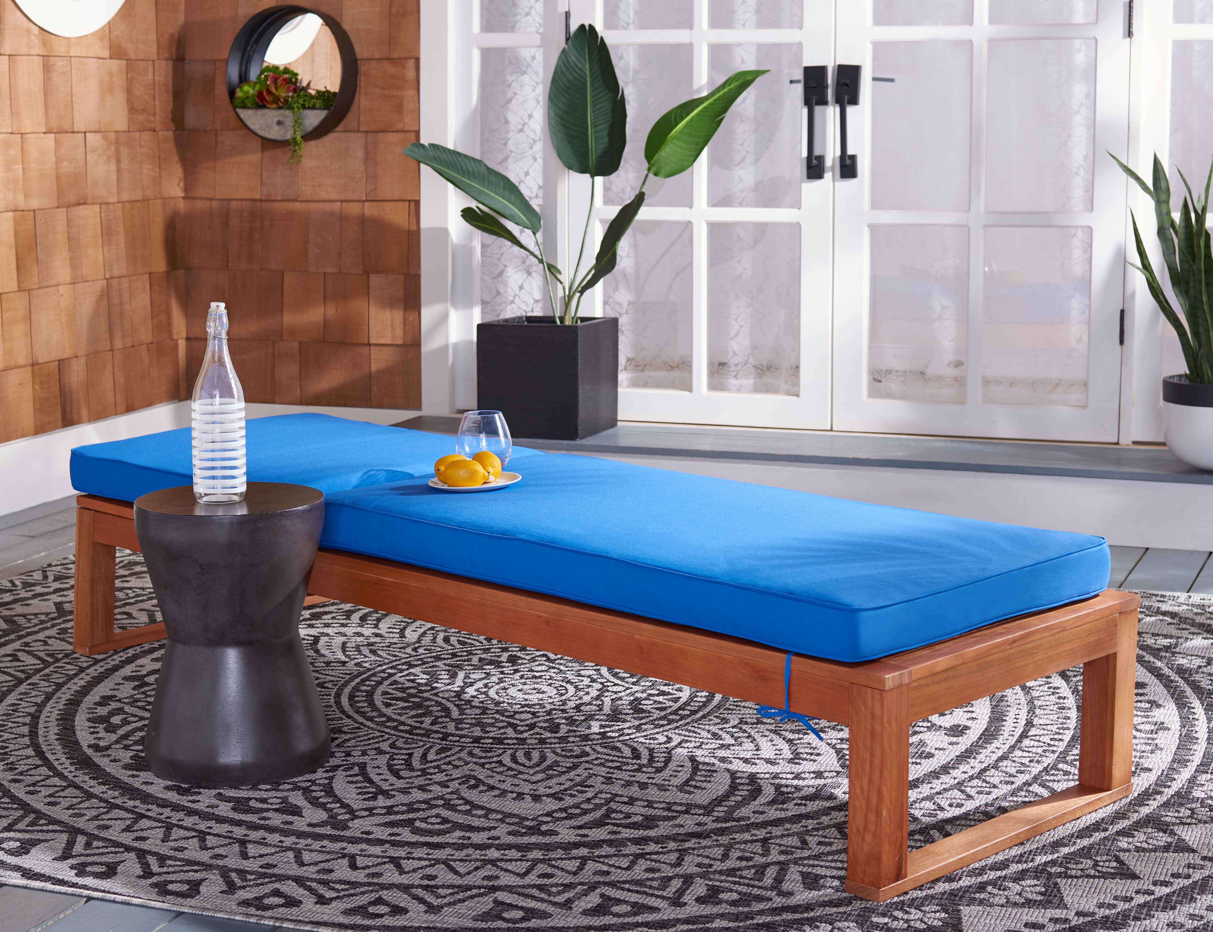 Natural / Royal Blue