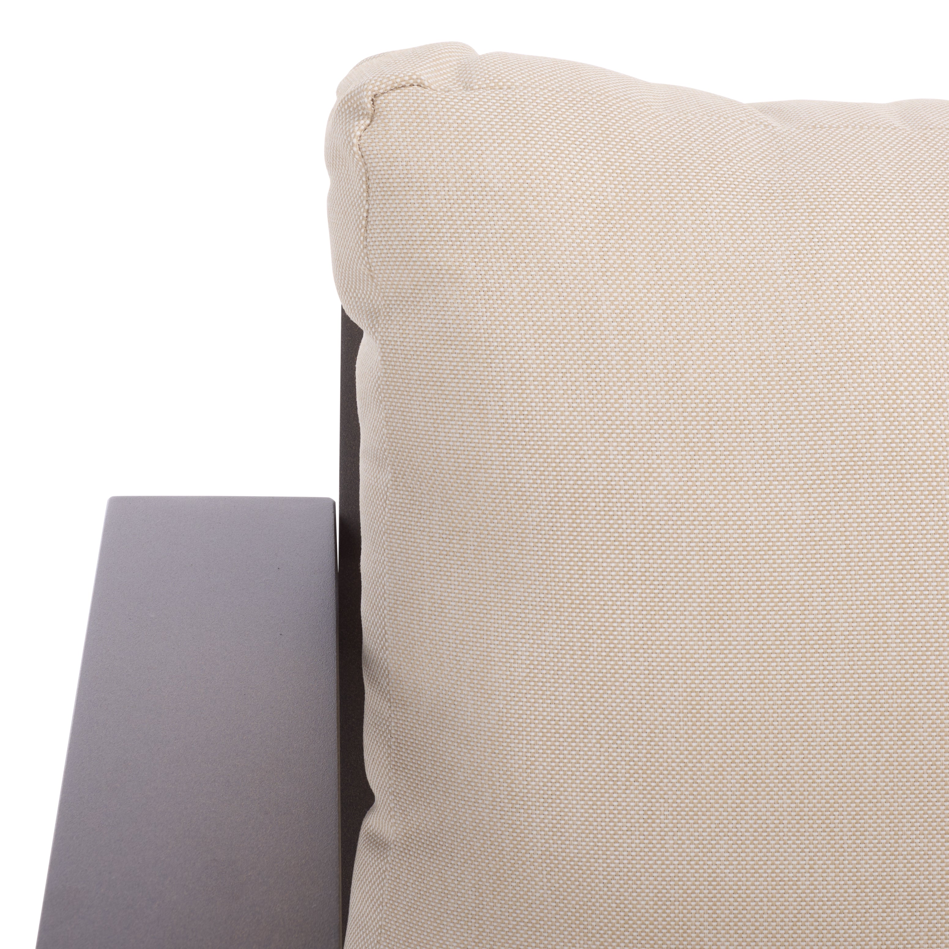 BROWN / TAUPE