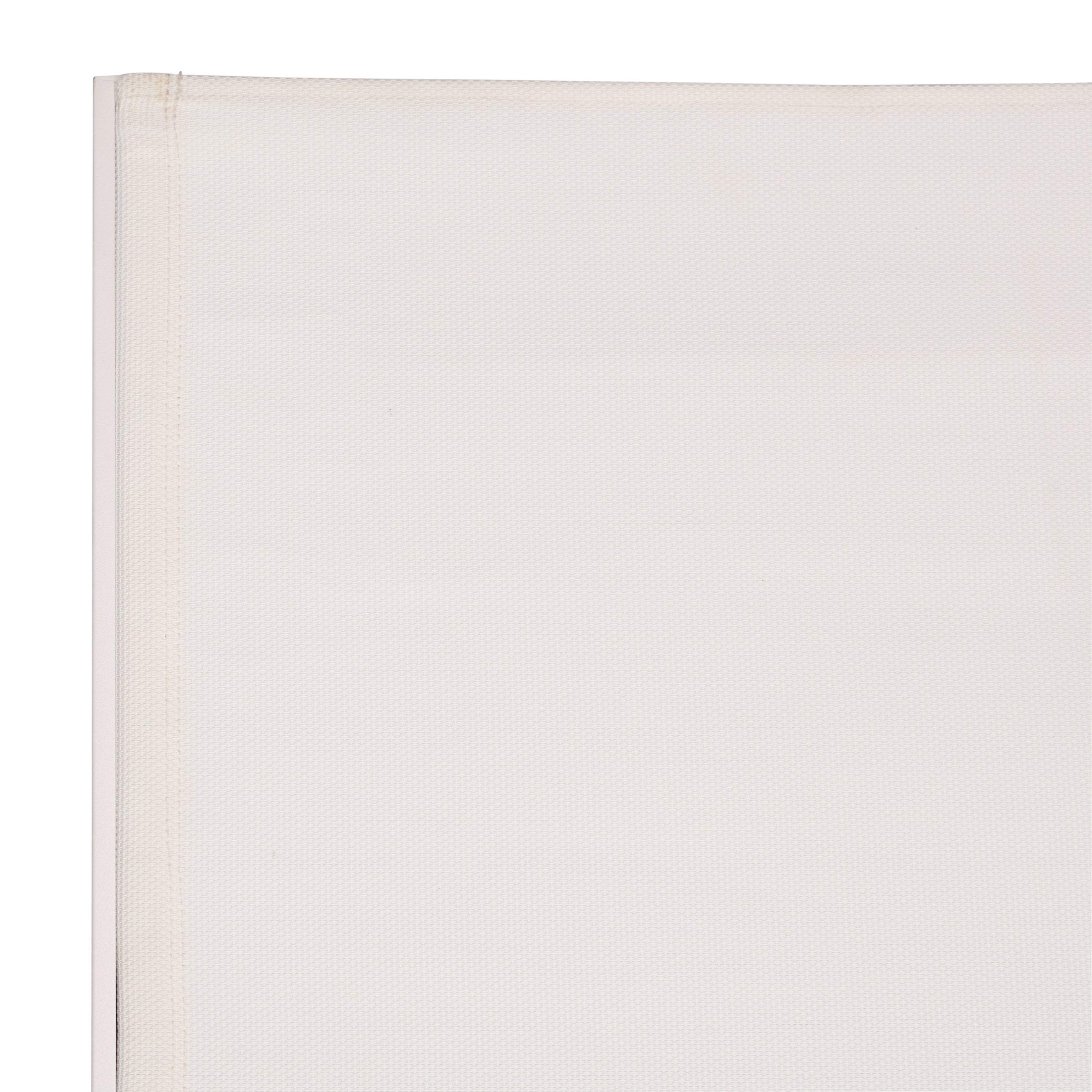 WHITE / WHITE