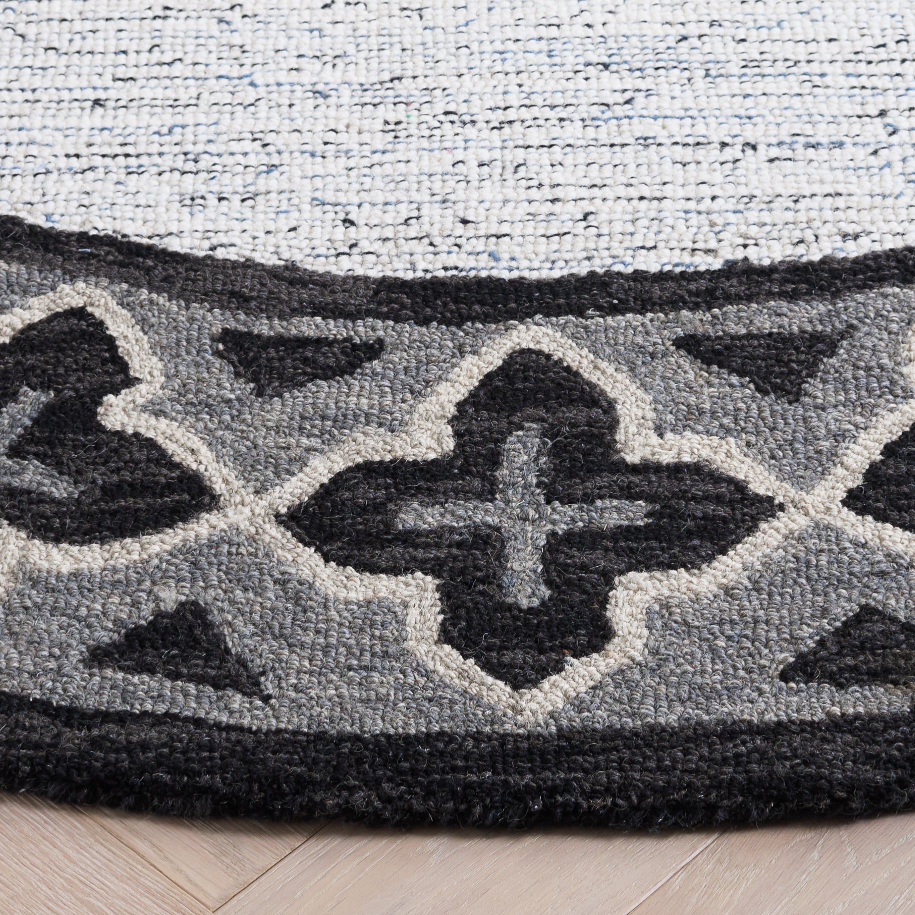 CHARCOAL / IVORY