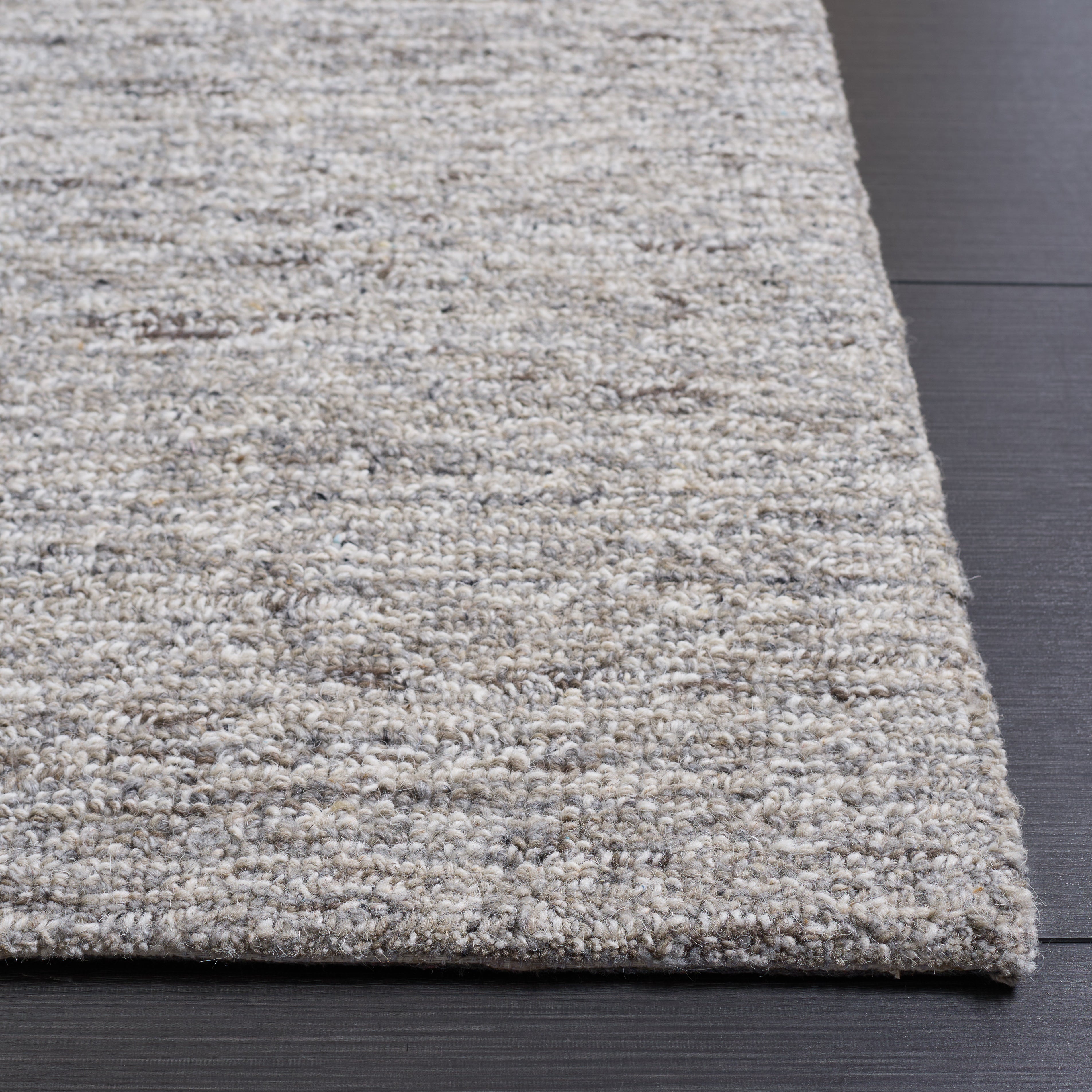 BEIGE / IVORY