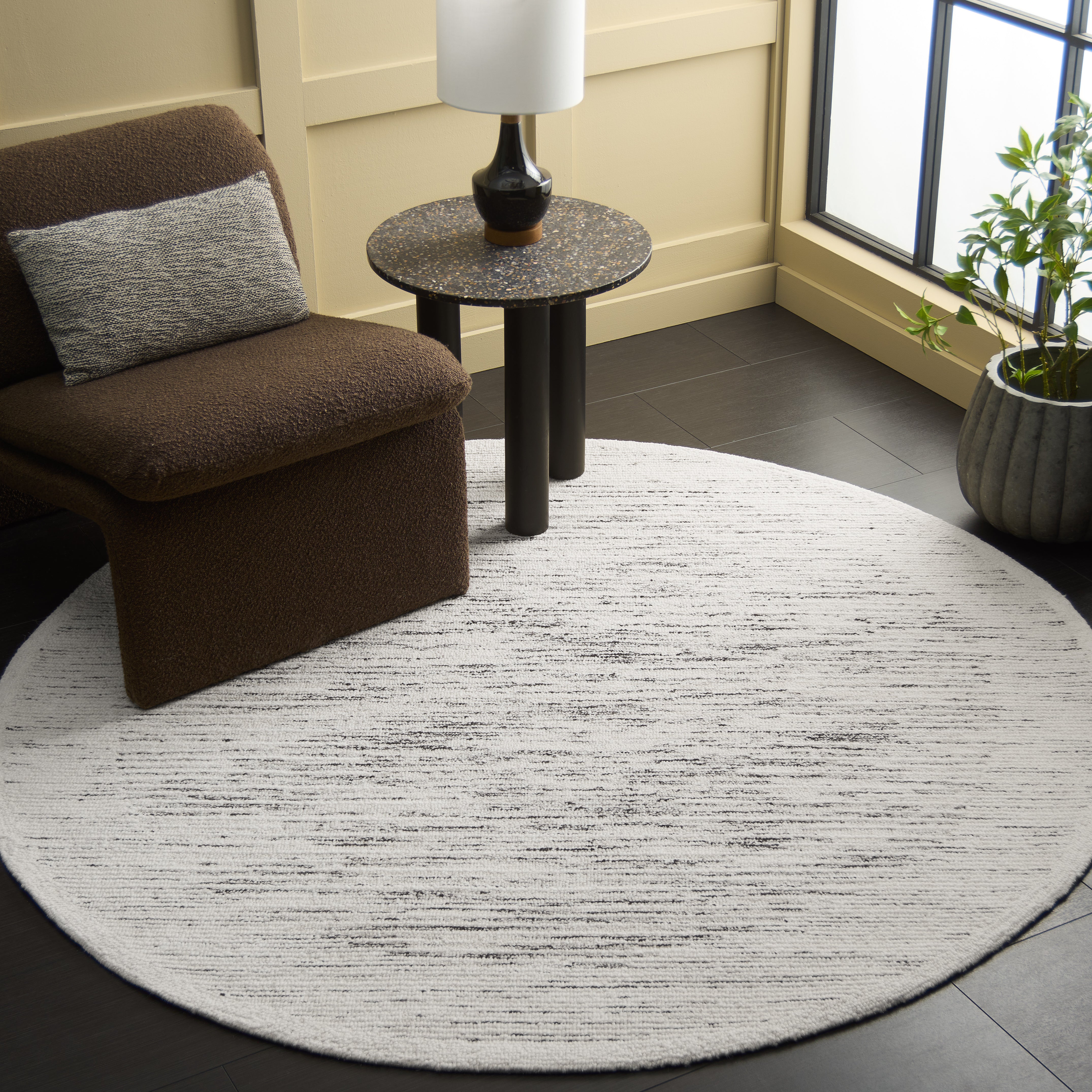 NATURAL / IVORY